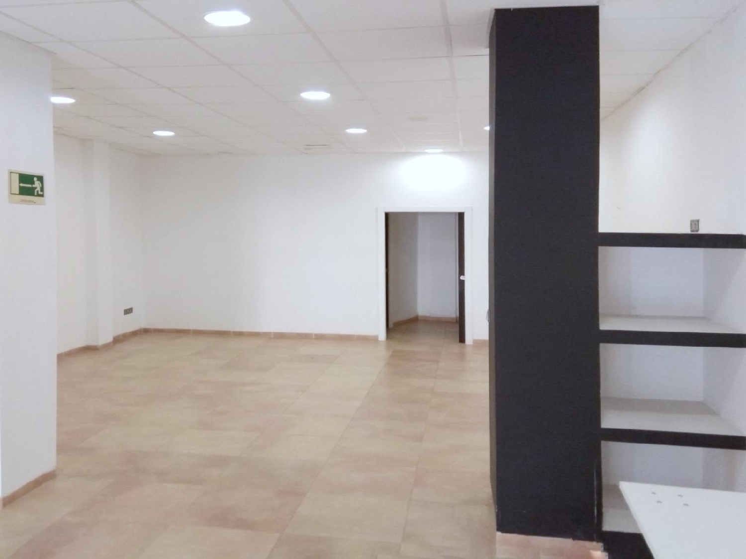  till salu lokal La Saida Trinitat Valencia 4