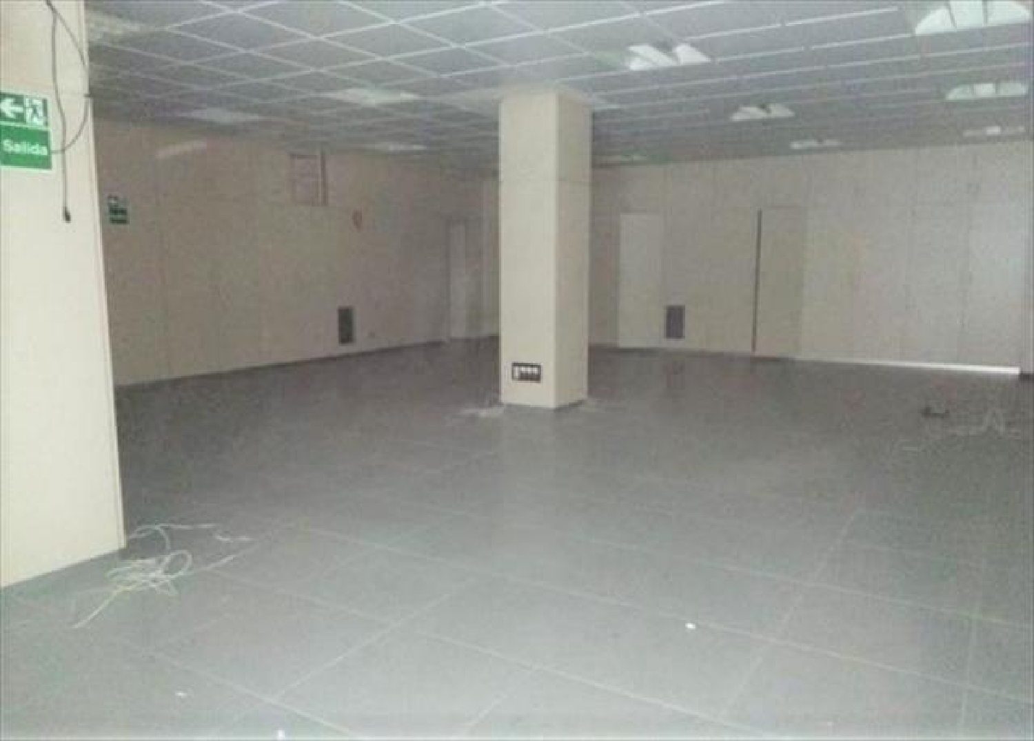 till salu lokal El Praonal Sur 3
