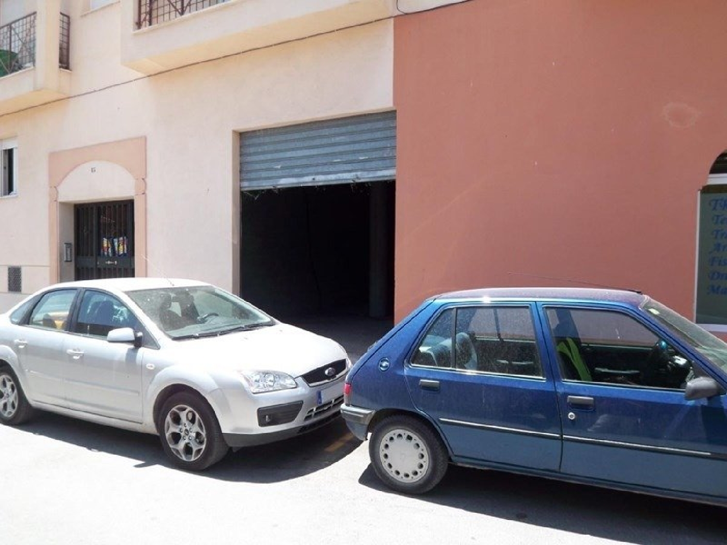  till salu lokal El Puntal Urbanización Valle De Lecrín 6