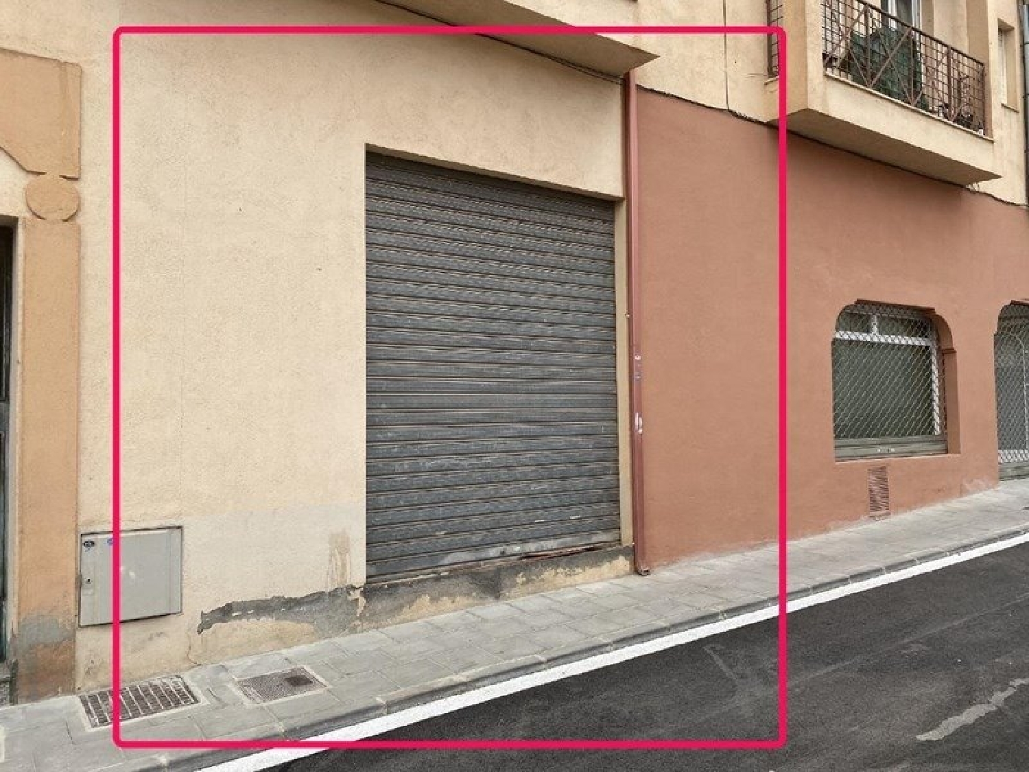  till salu lokal El Puntal Urbanización Valle De Lecrín 1