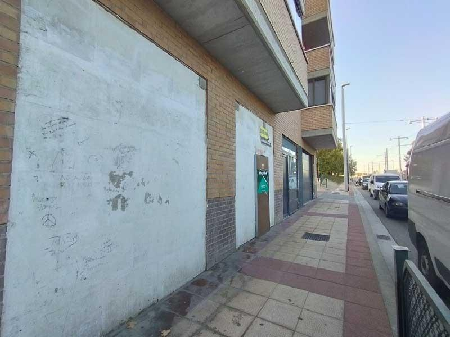 till salu lokal El Rabal D.C. Zaragoza 3