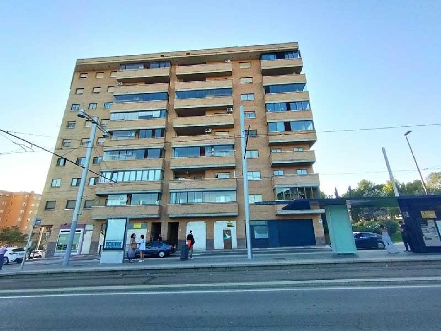 till salu lokal El Rabal D.C. Zaragoza 2