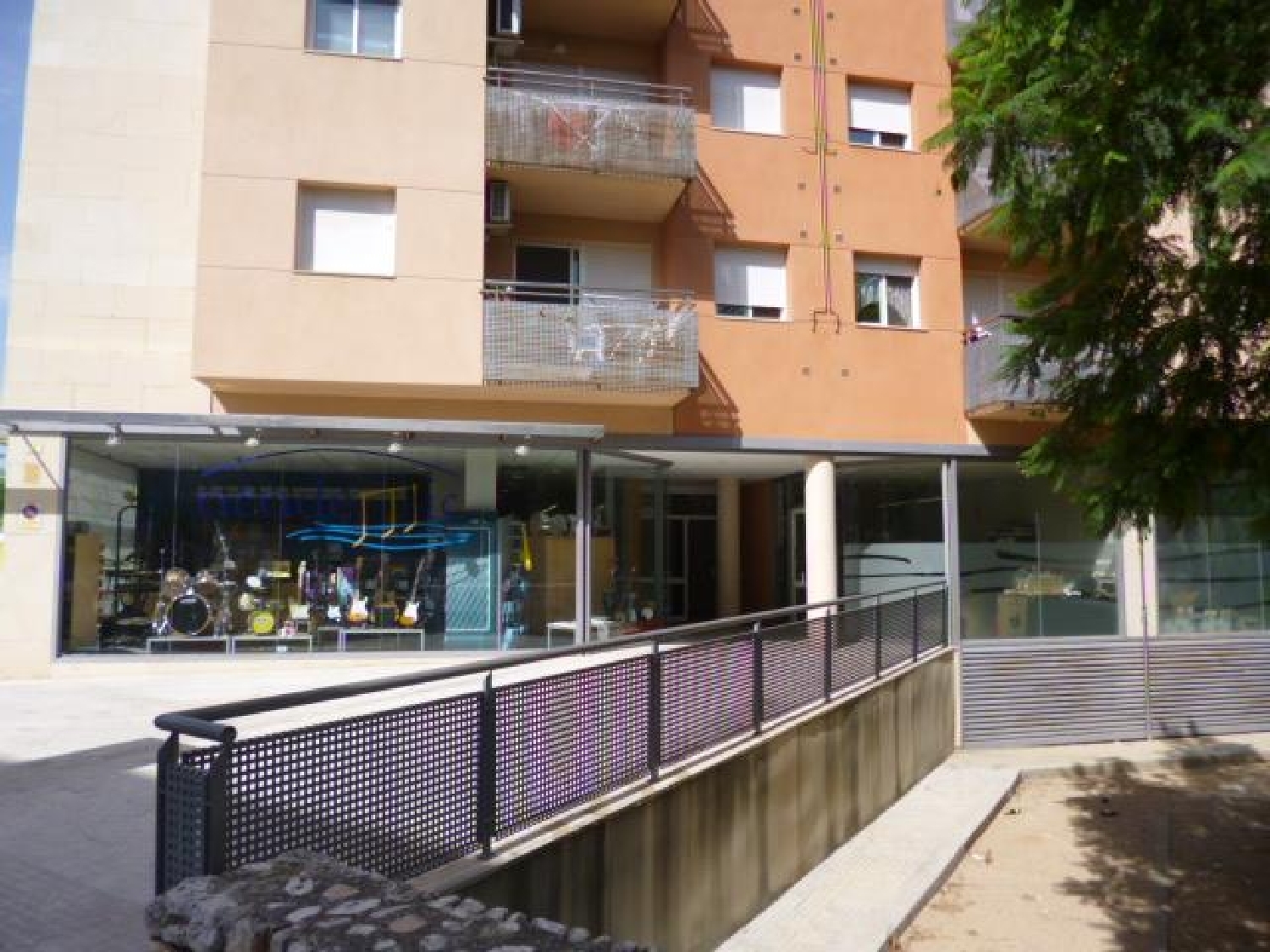  till salu lokal Tortosa Baix Ebre 1