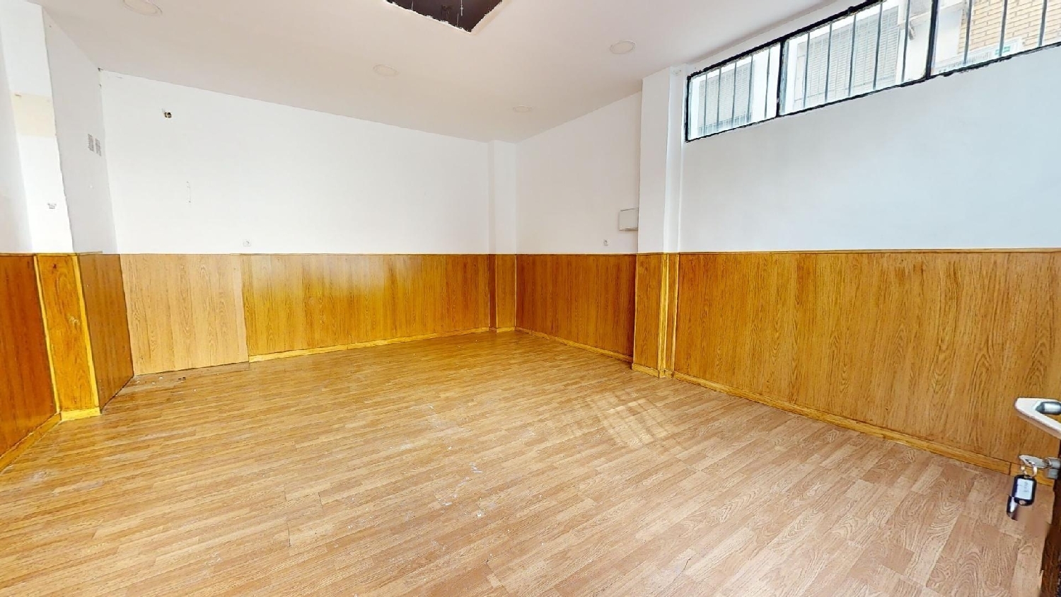 till salu lokal El Salado Córdoba 4