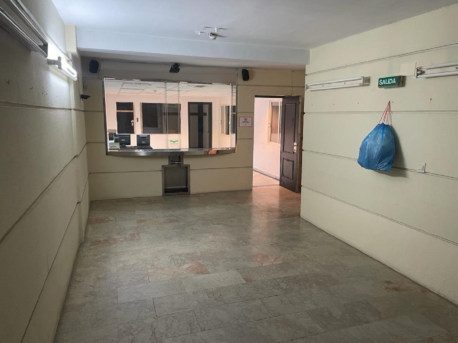  till salu lokal El Salado Córdoba 4