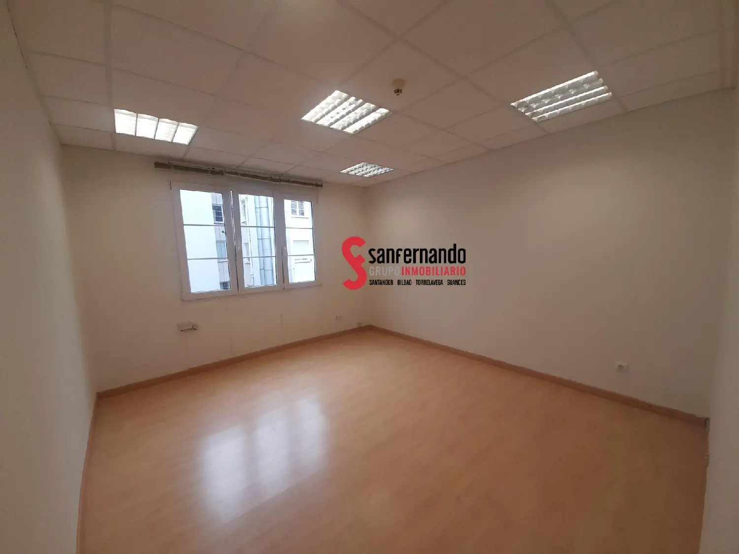  till salu lokal El Sardinero Comarca De Santander 1