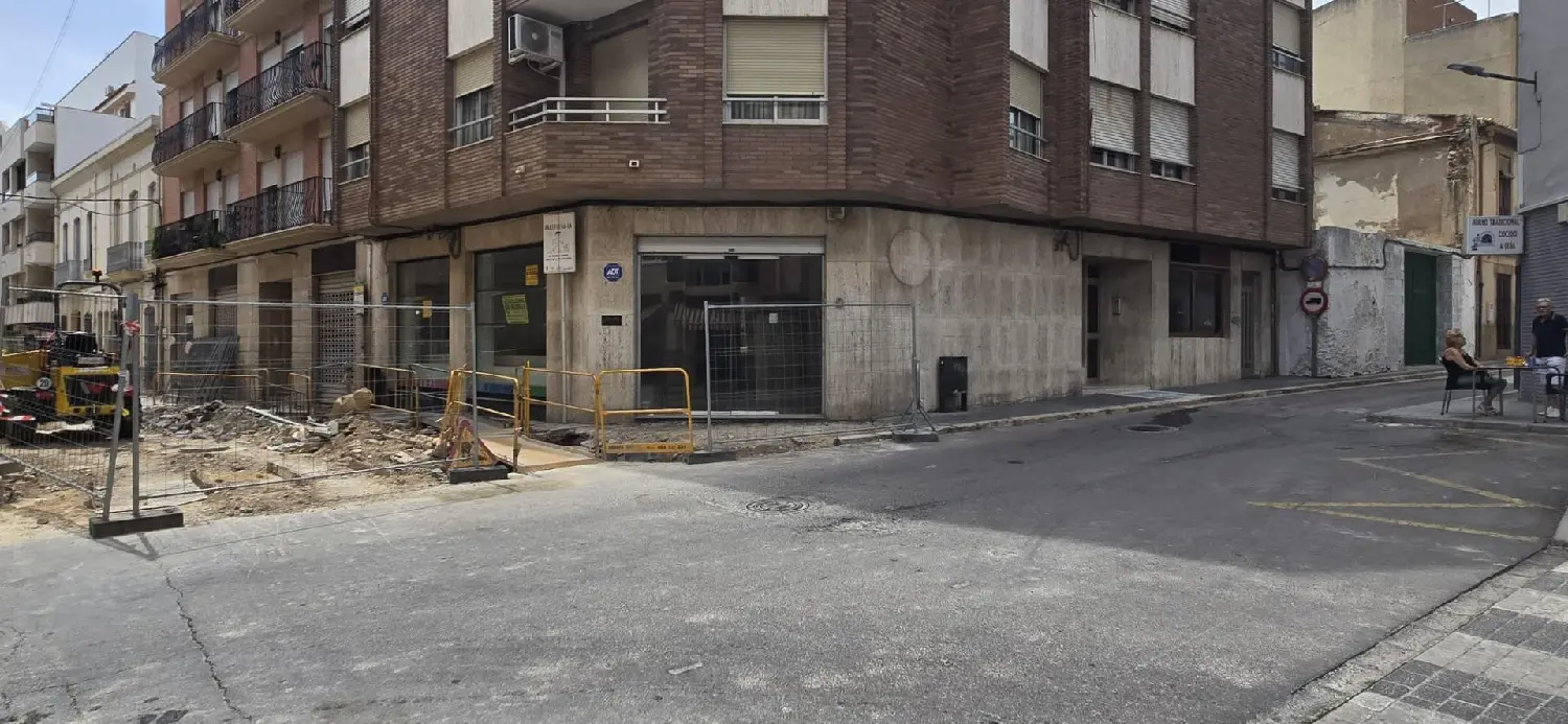  till salu lokal Bodega Vanacloig Serranos (Los) 1