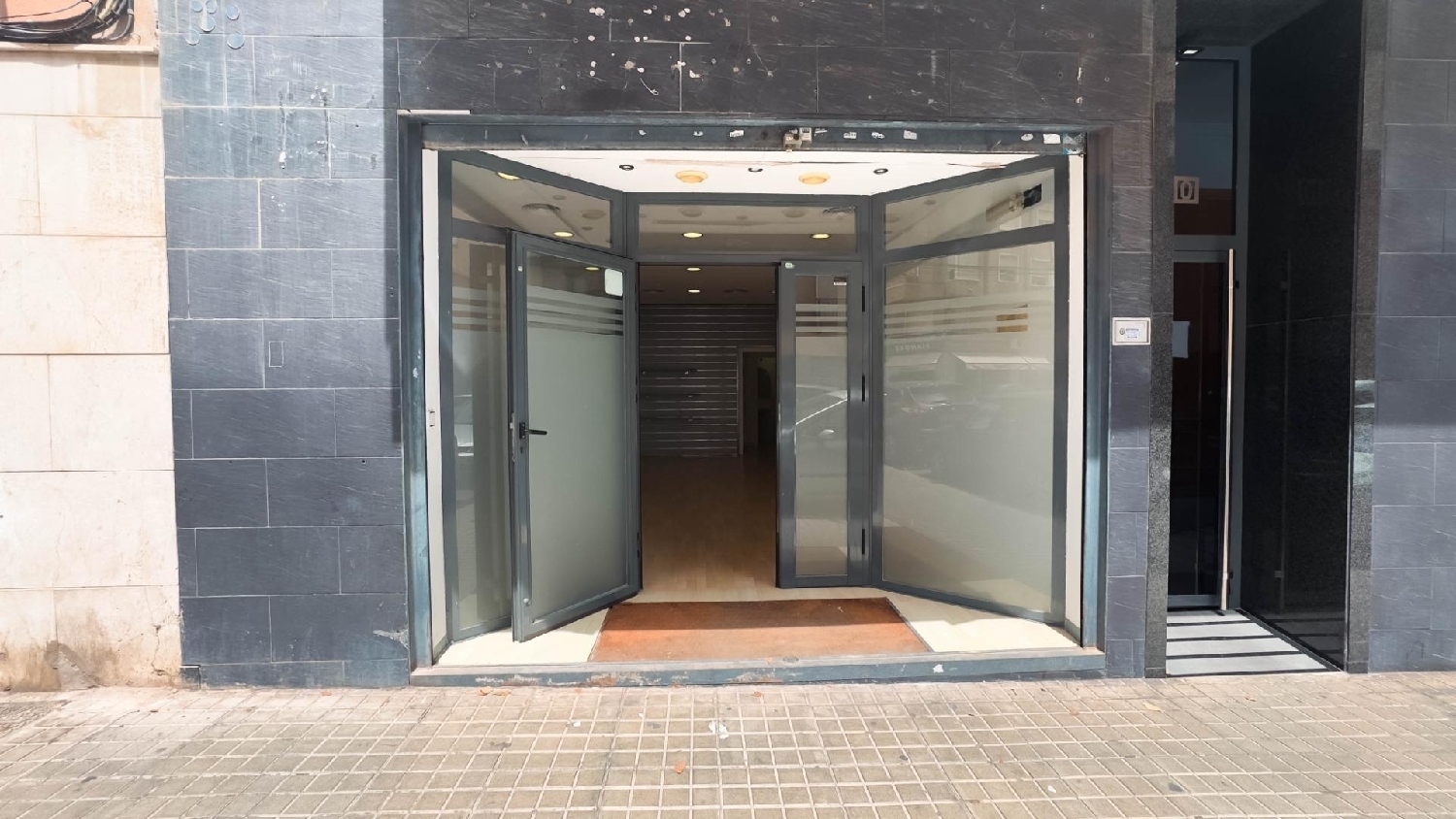en venta local Benigembla Marina Alta 3