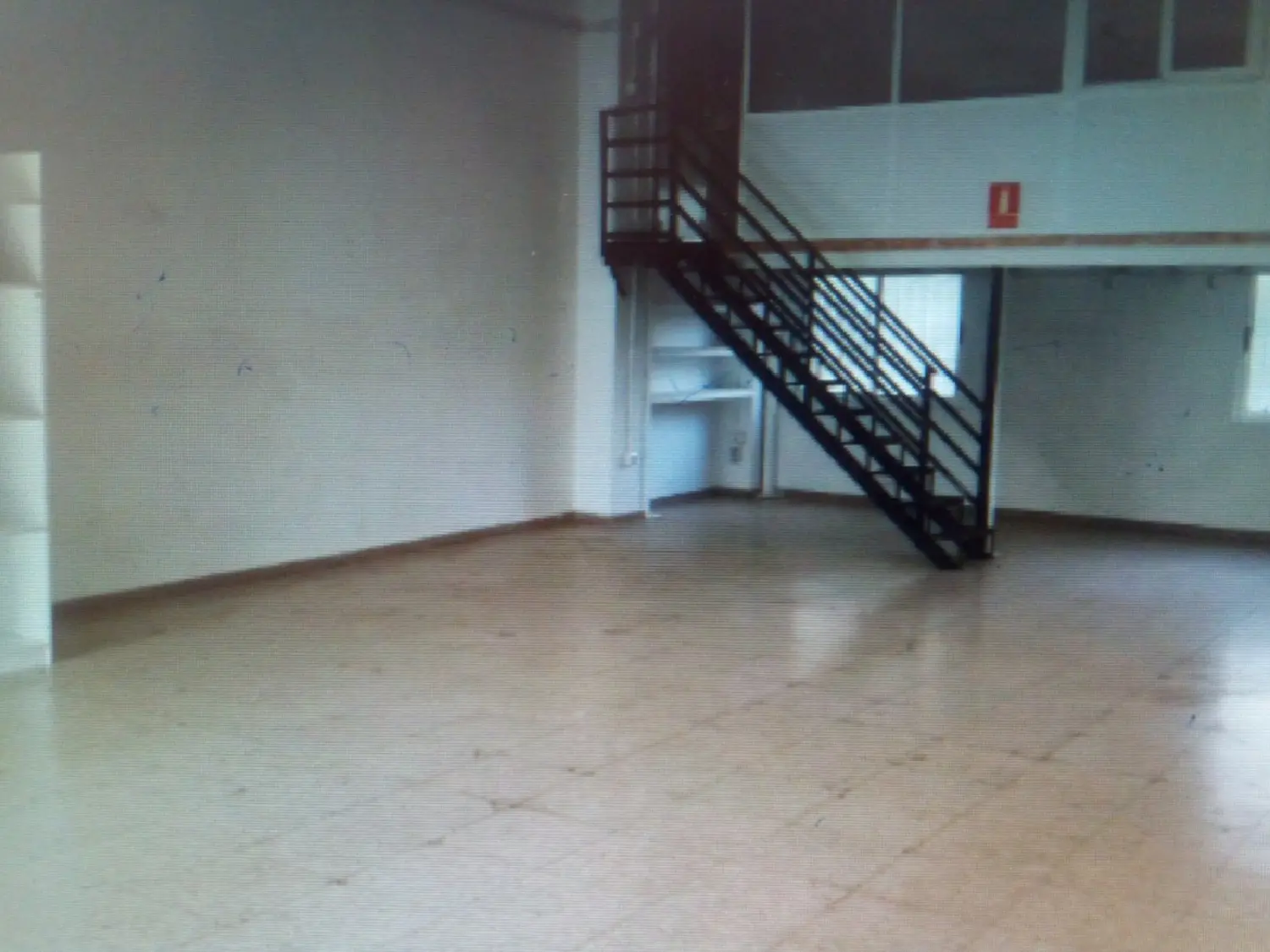  till salu lokal Elda Vinalopó Mitjà 6