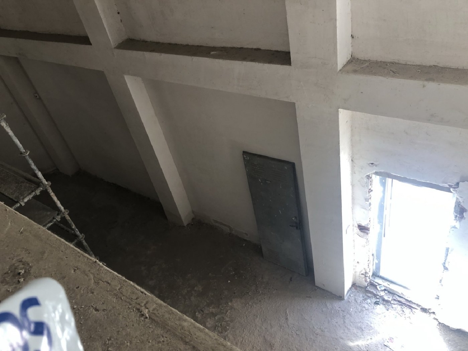  till salu lokal Elda Vinalopó Mitjà 8