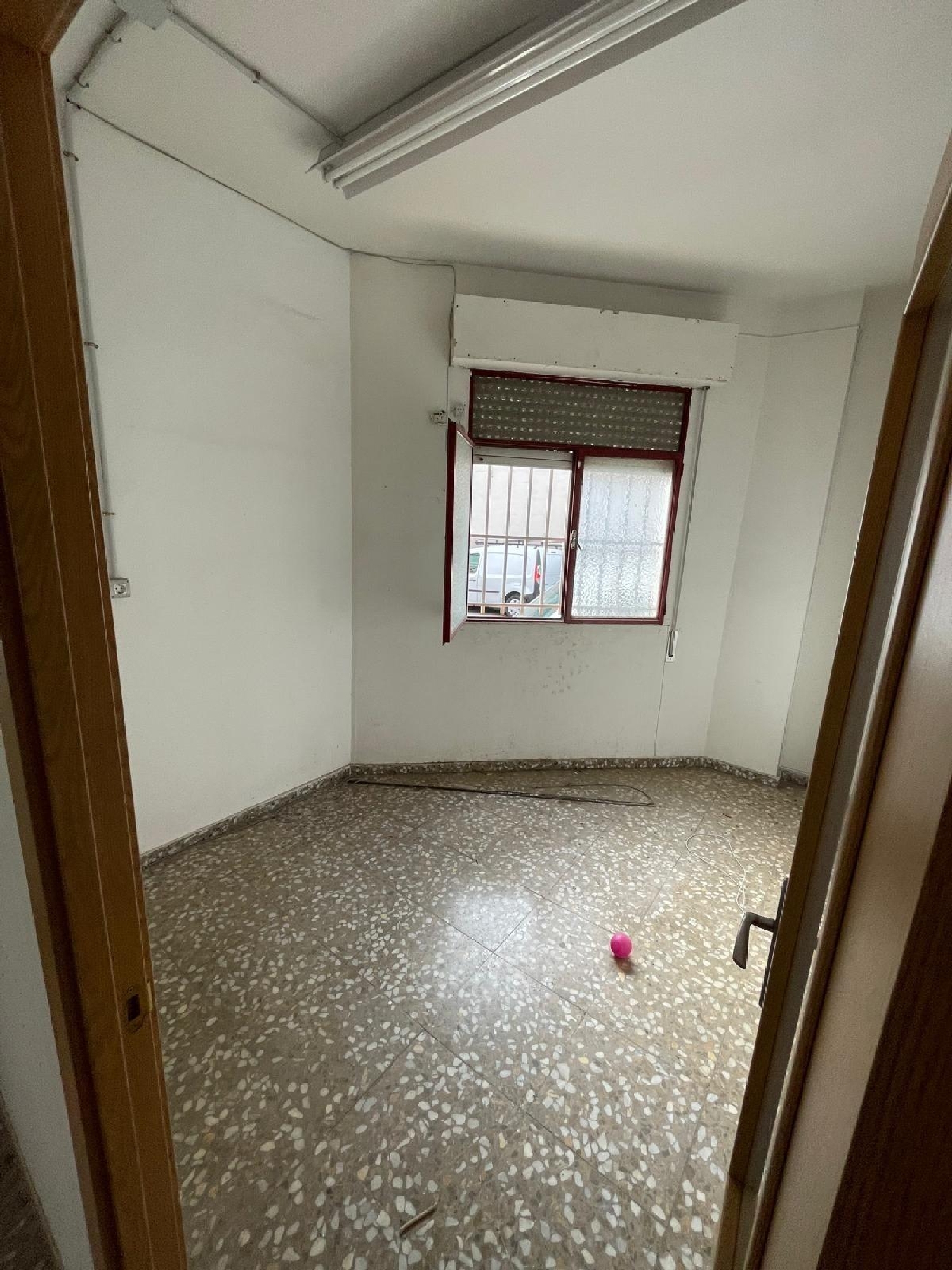  till salu lokal Elda Vinalopó Mitjà 8