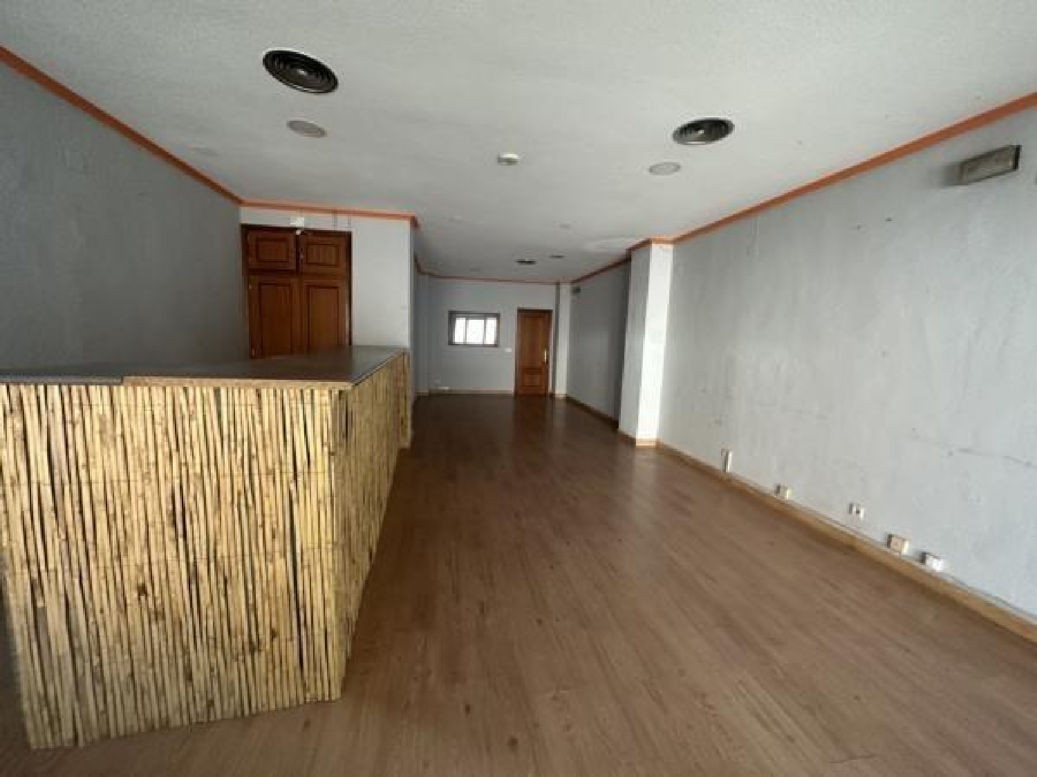  till salu lokal Elda Vinalopó Mitjà 4