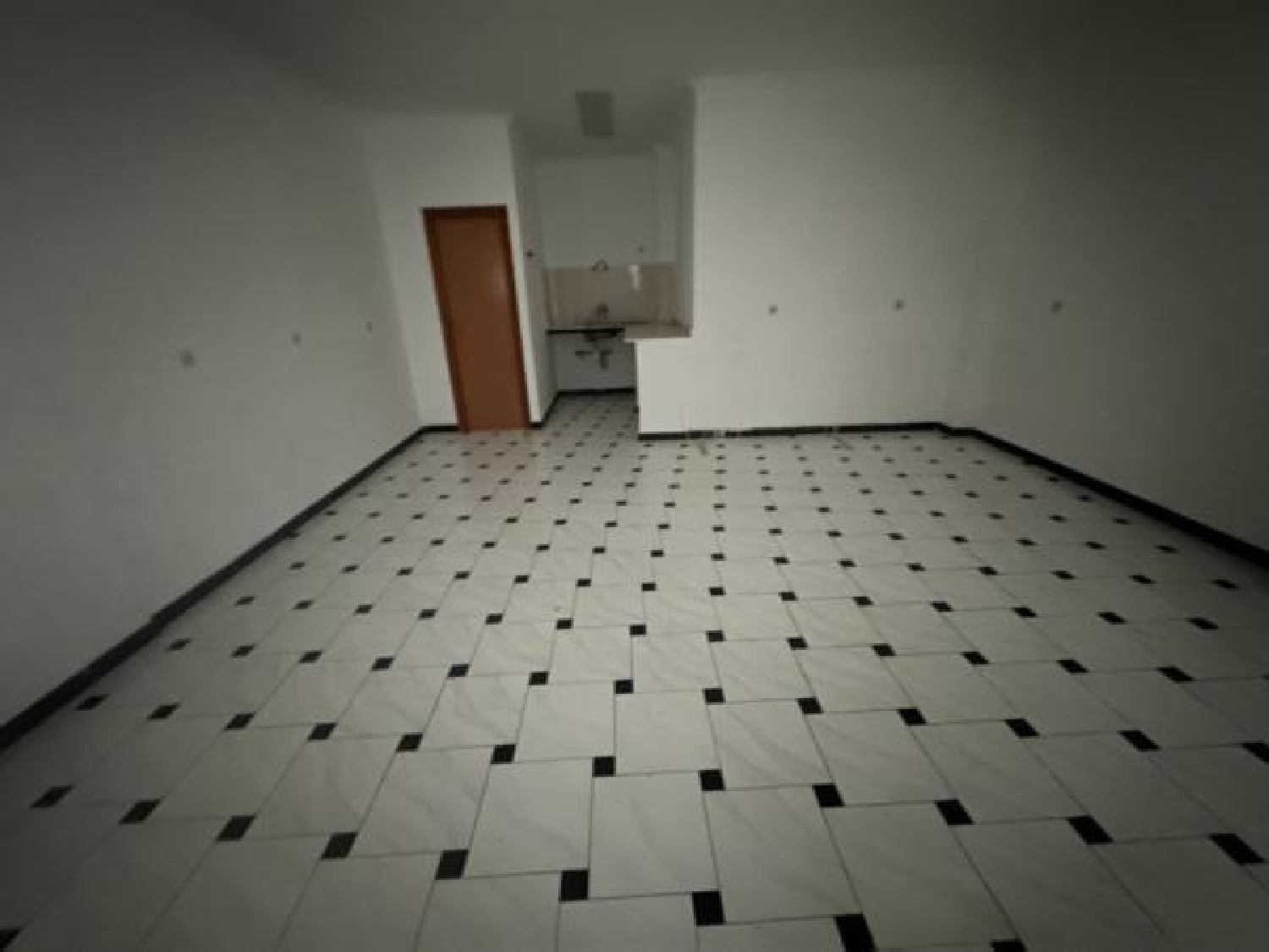  till salu lokal Elda Vinalopó Mitjà 7