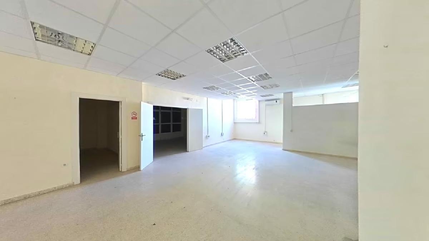  till salu lokal Elda Vinalopó Mitjà 8