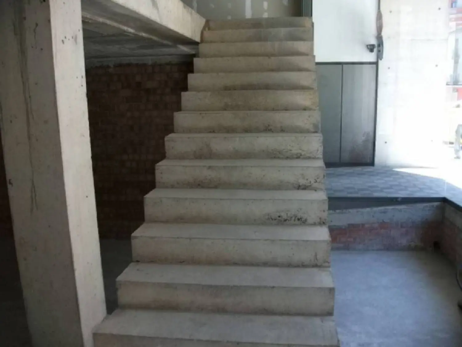 till salu lokal Els Comdals Bages 3