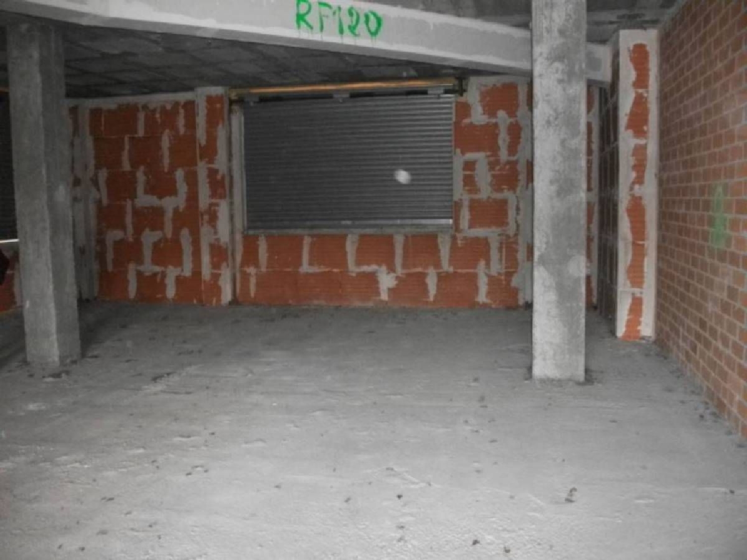 till salu lokal Els Comdals Bages 2