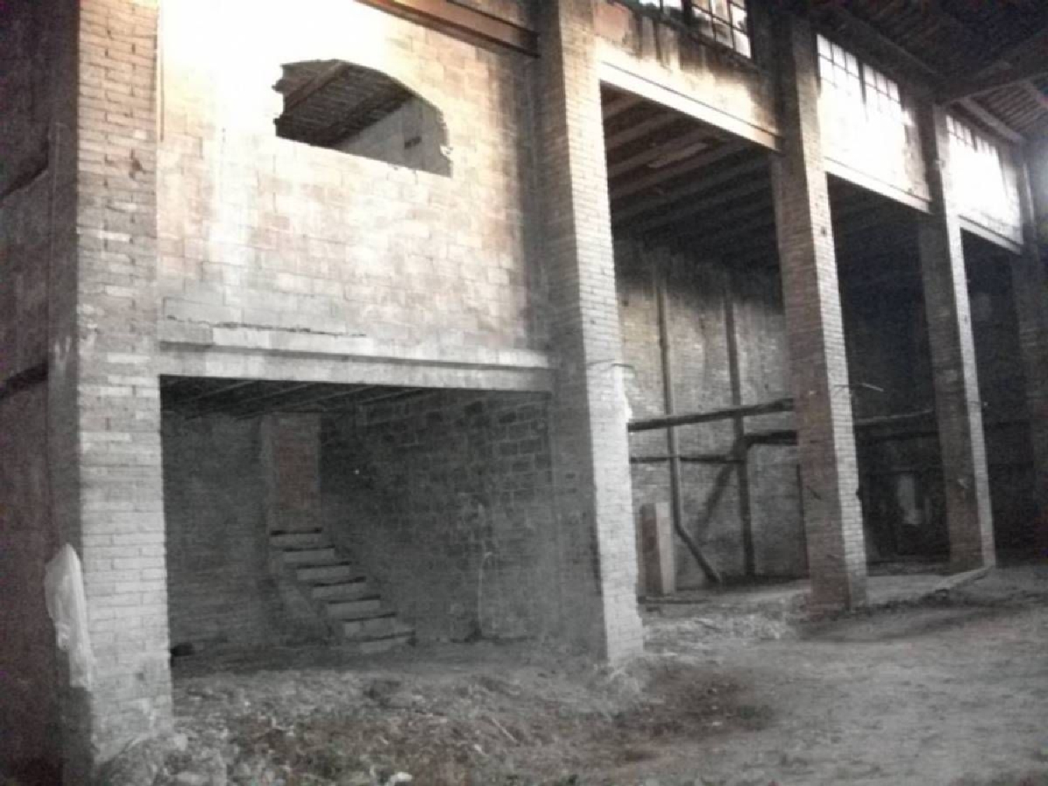  till salu lokal Els Comdals Bages 4