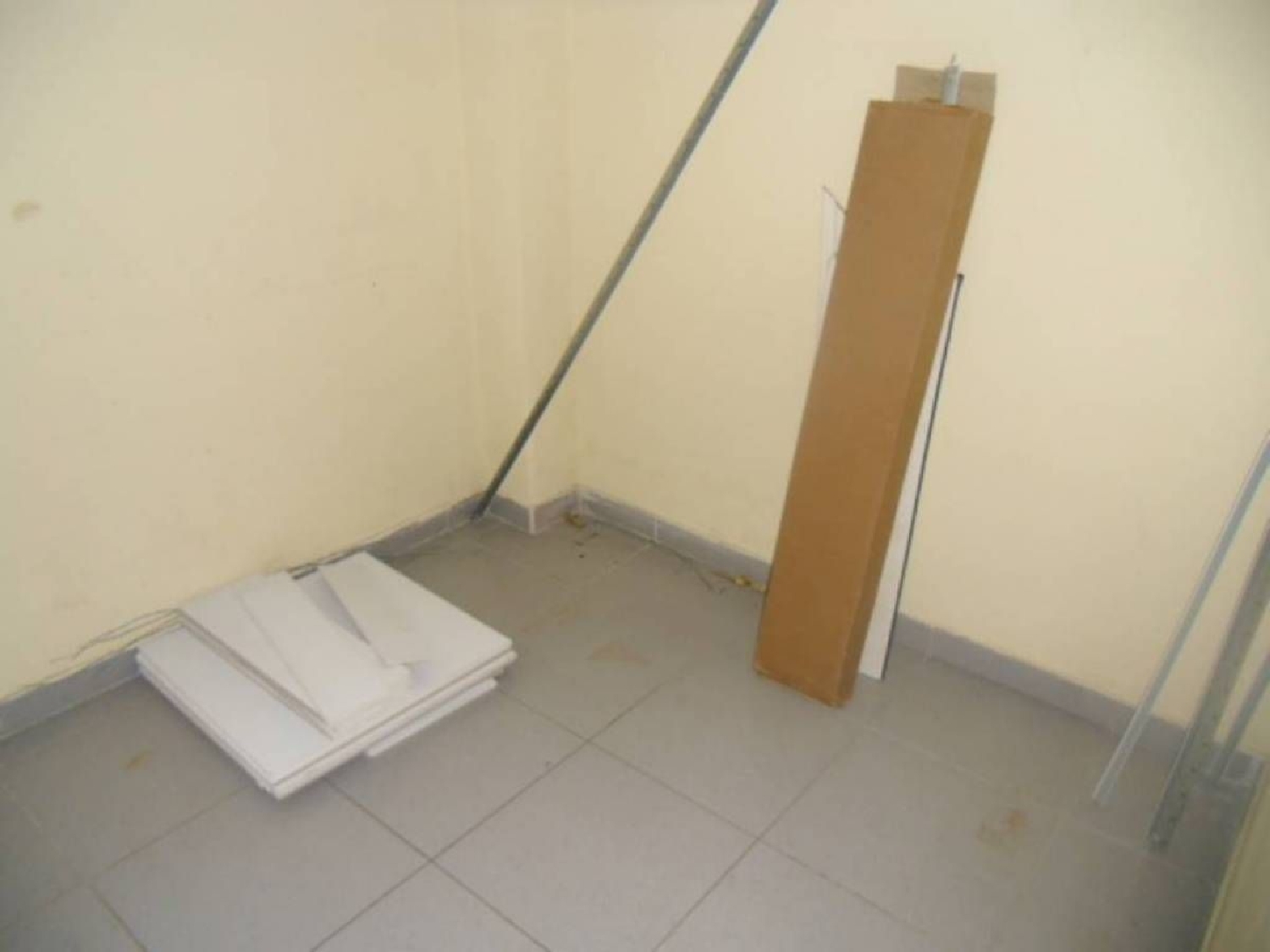  till salu lokal Els Comdals Bages 4