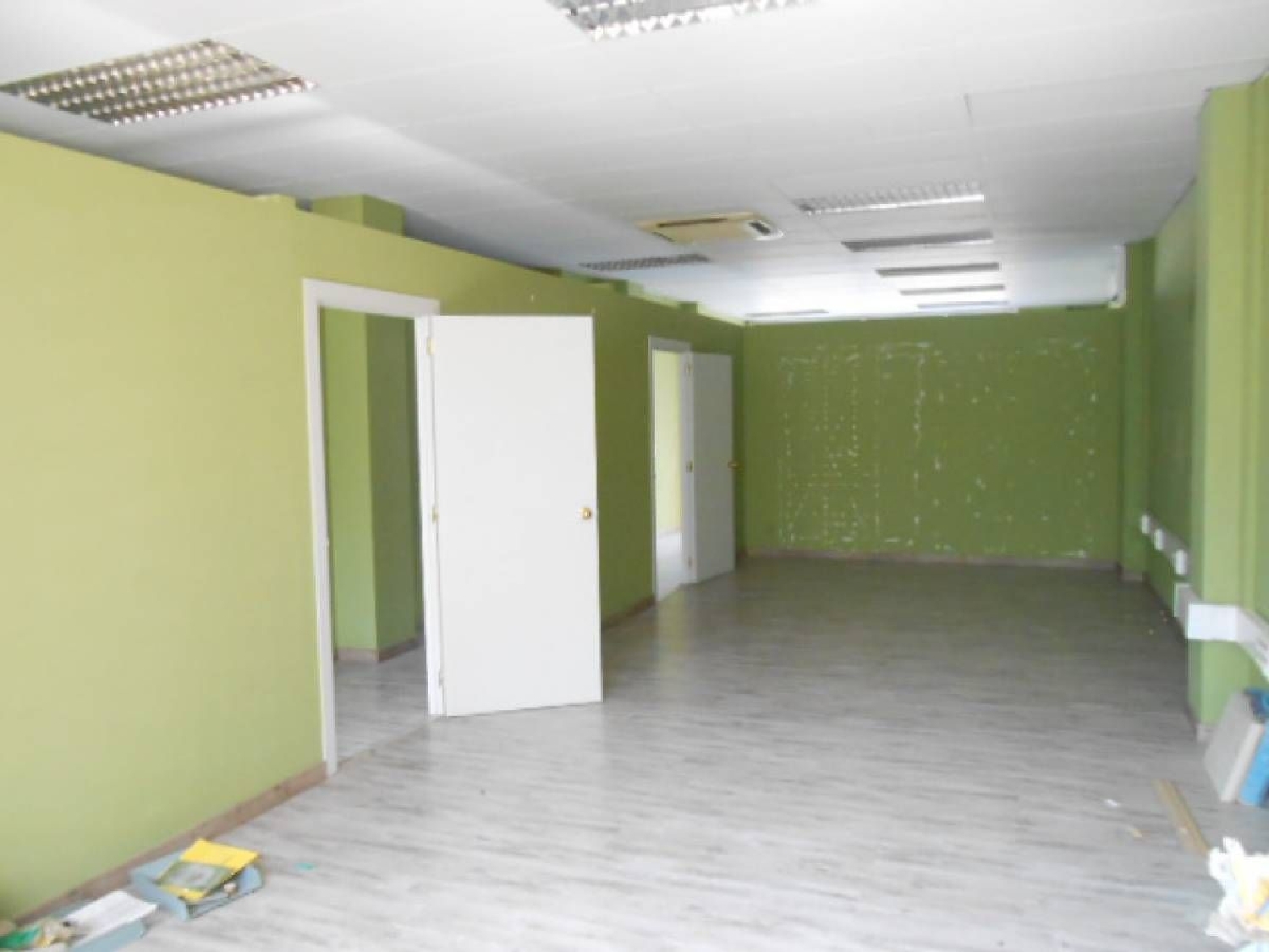  till salu lokal Els Comdals Bages 4