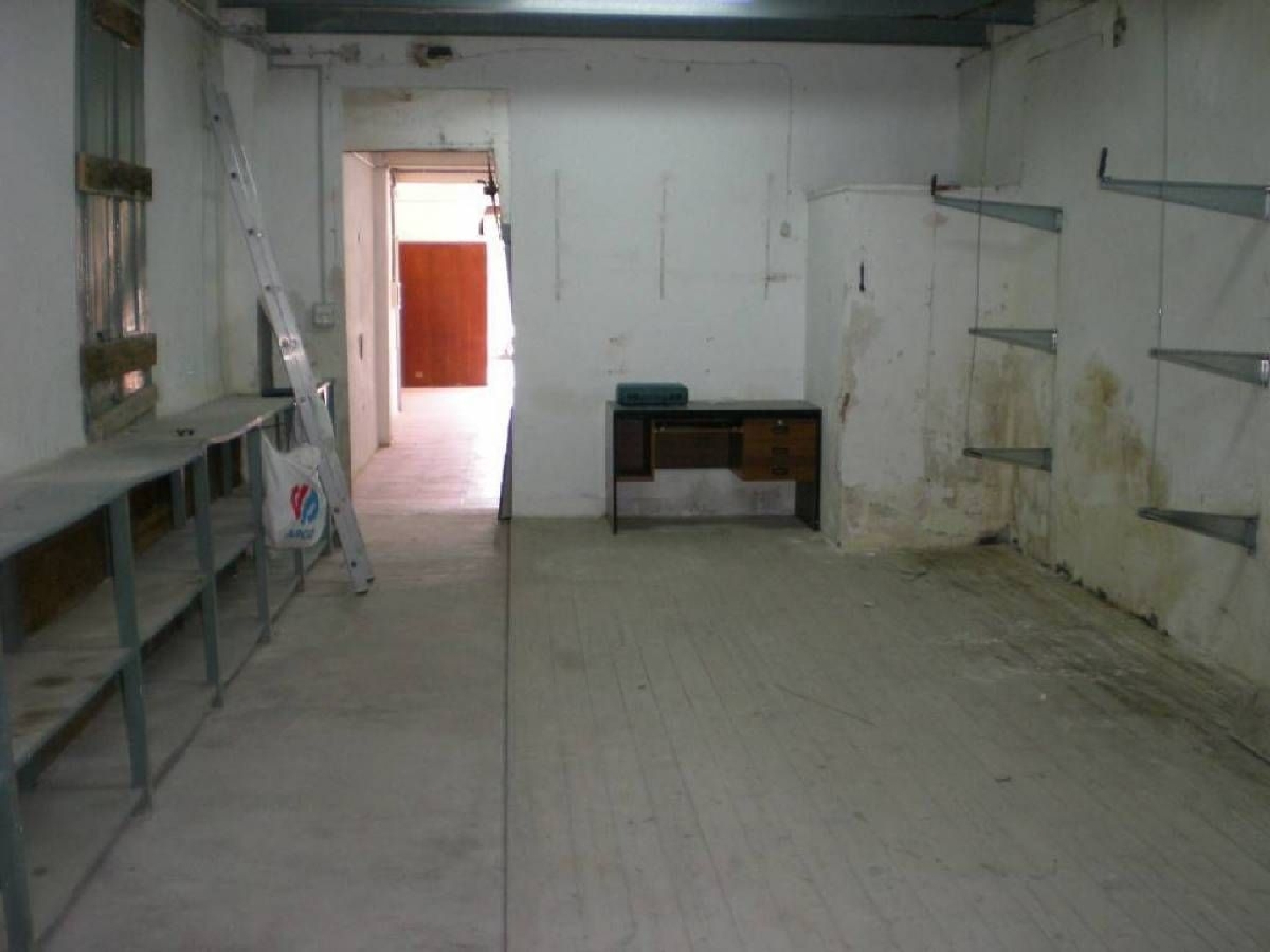 till salu lokal Els Comdals Bages 2