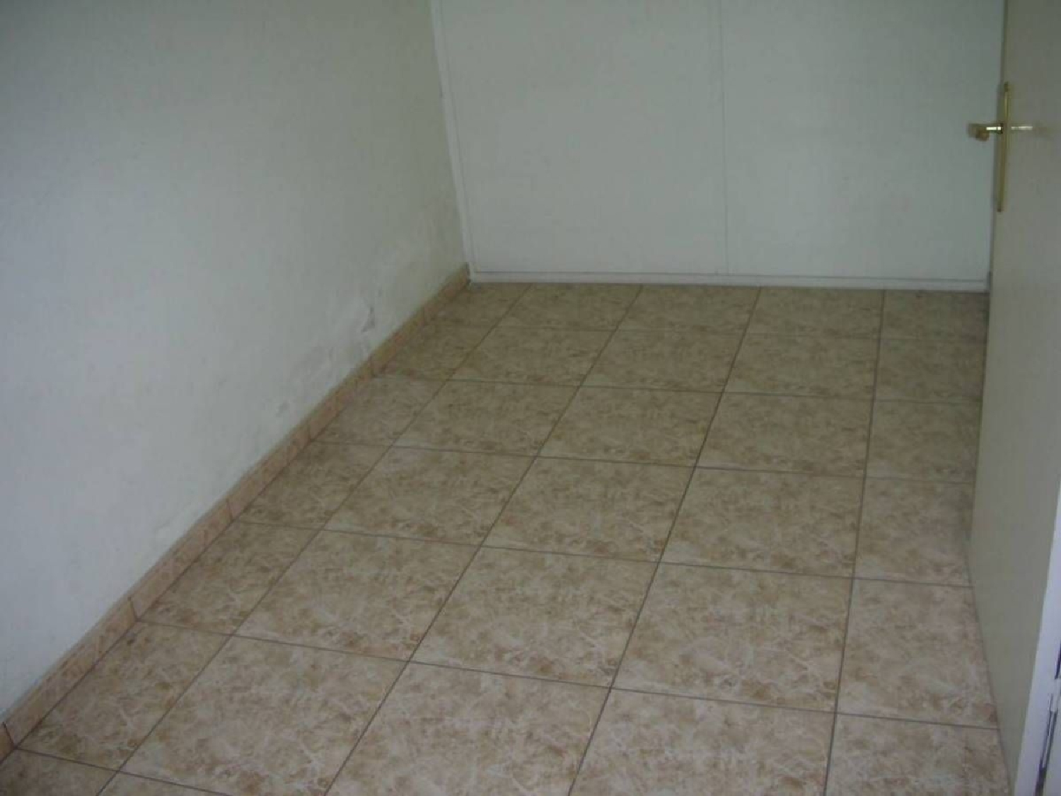  till salu lokal Els Comdals Bages 3