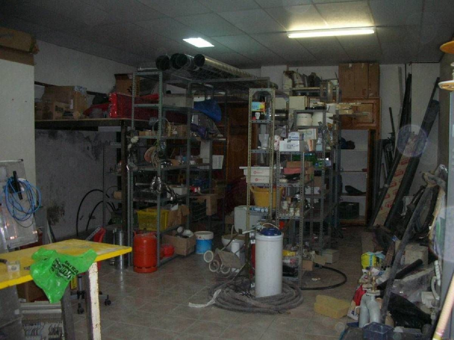 till salu lokal Els Comdals Bages 2