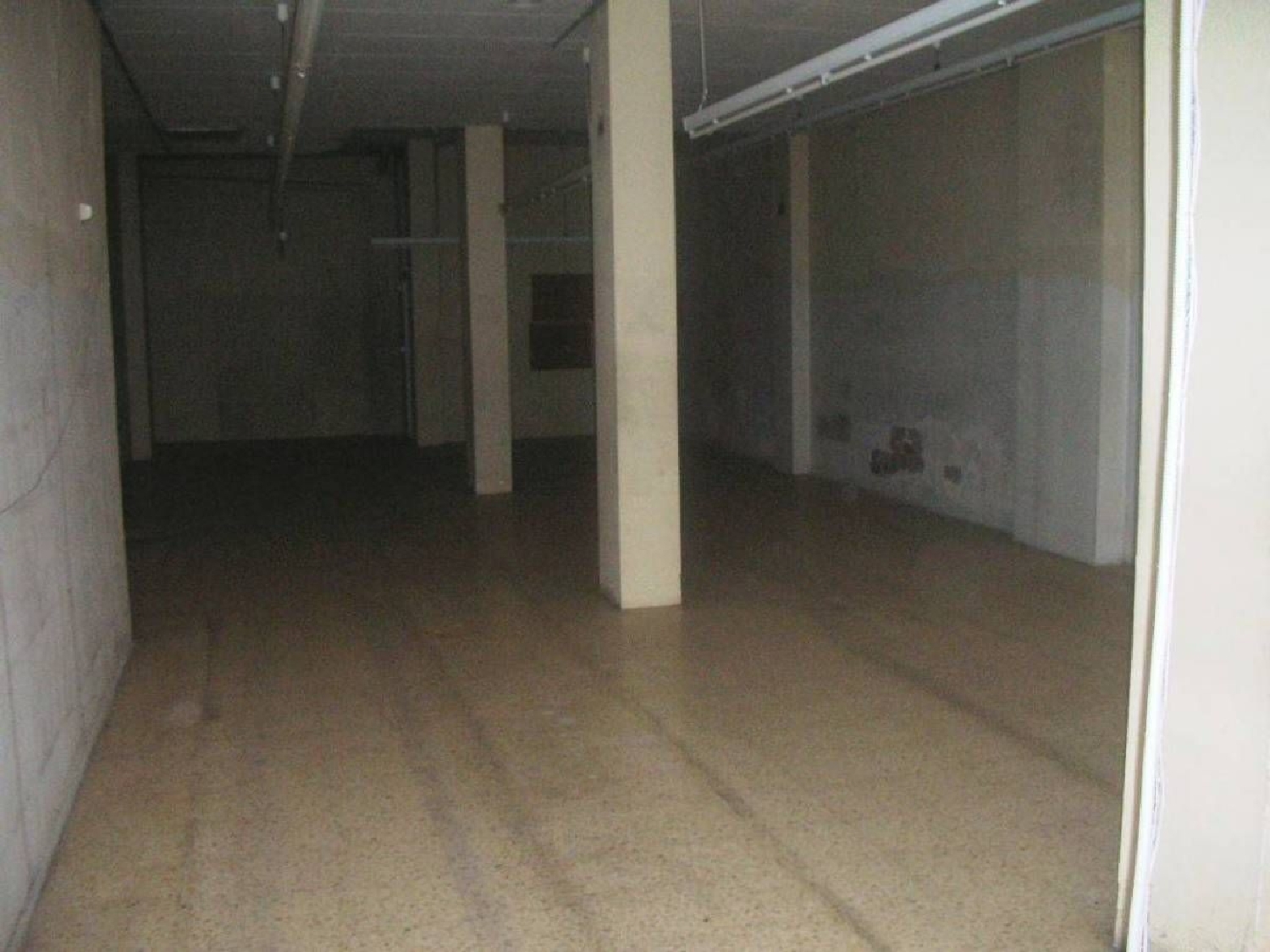  till salu lokal Els Comdals Bages 1