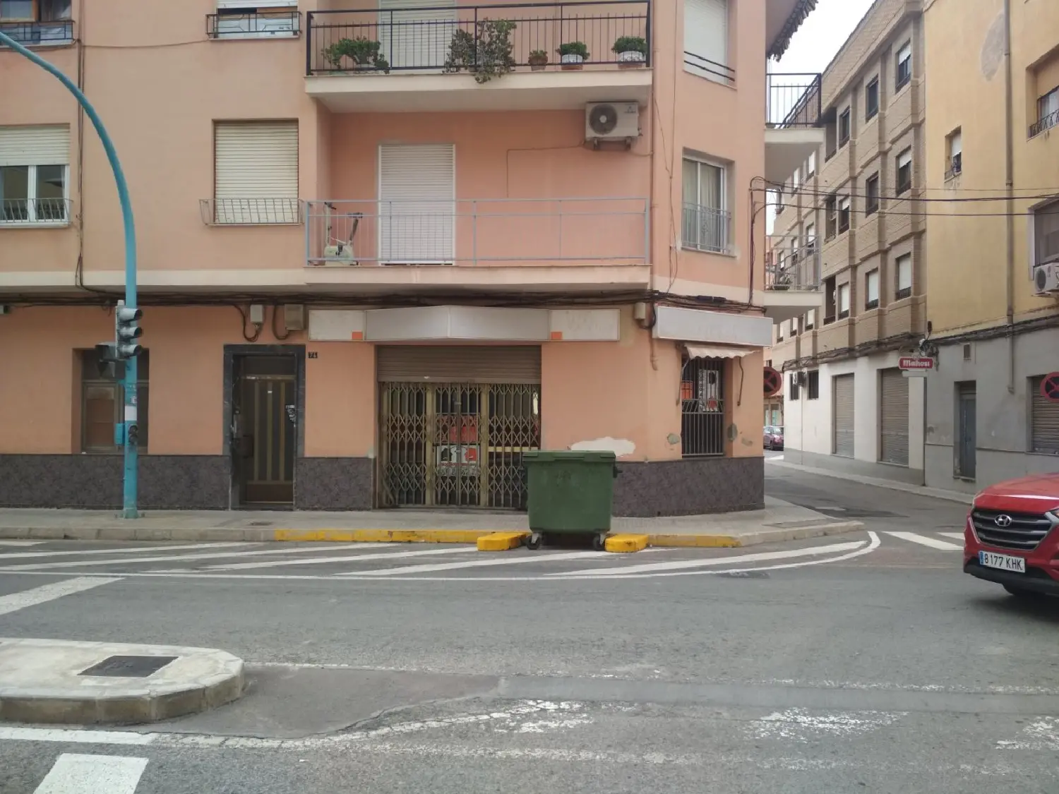  till salu lokal Els Montesinos Vinalopó Mitjà 1