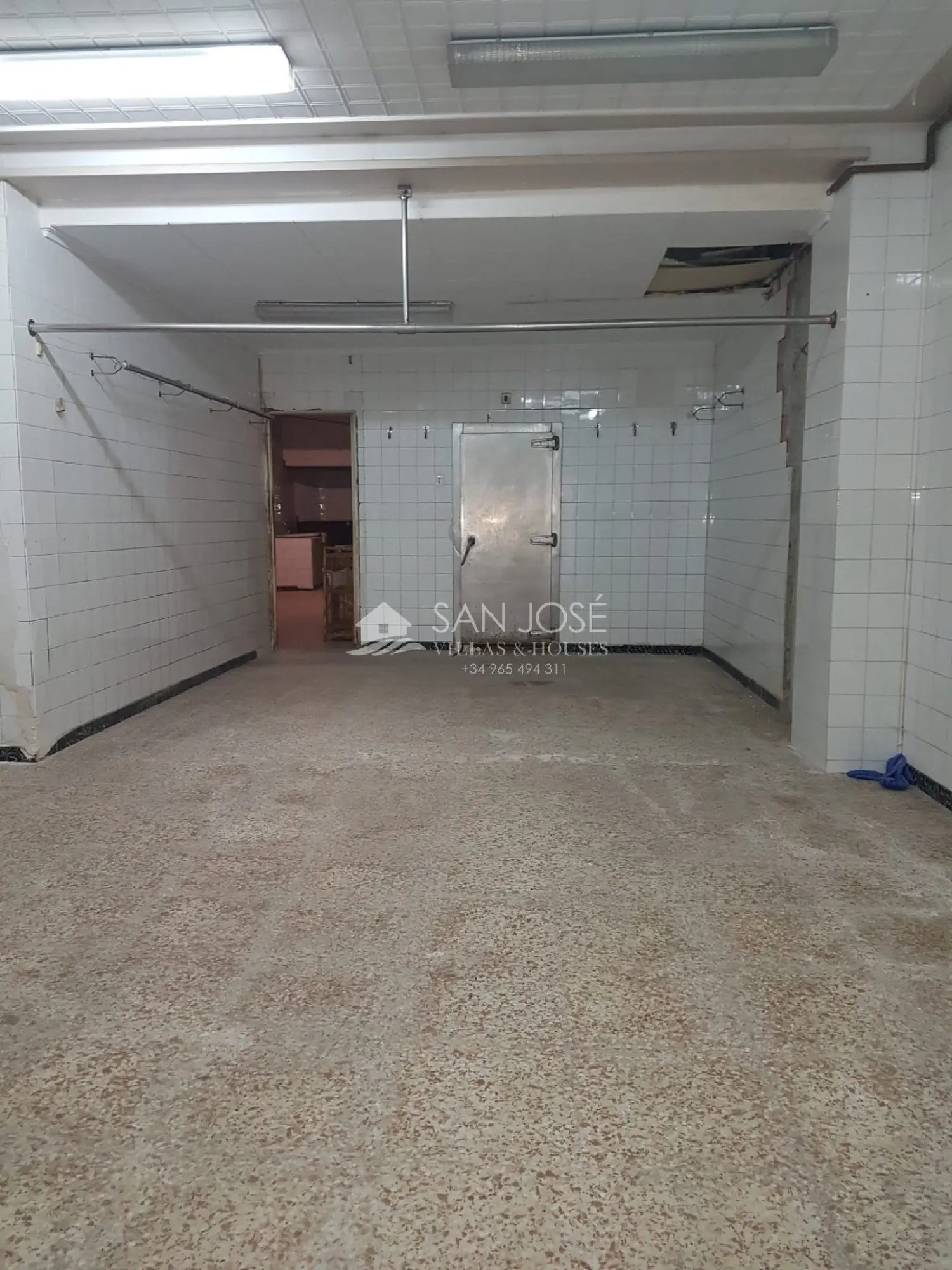  till salu lokal Novelda Vinalopó Mitjà 2