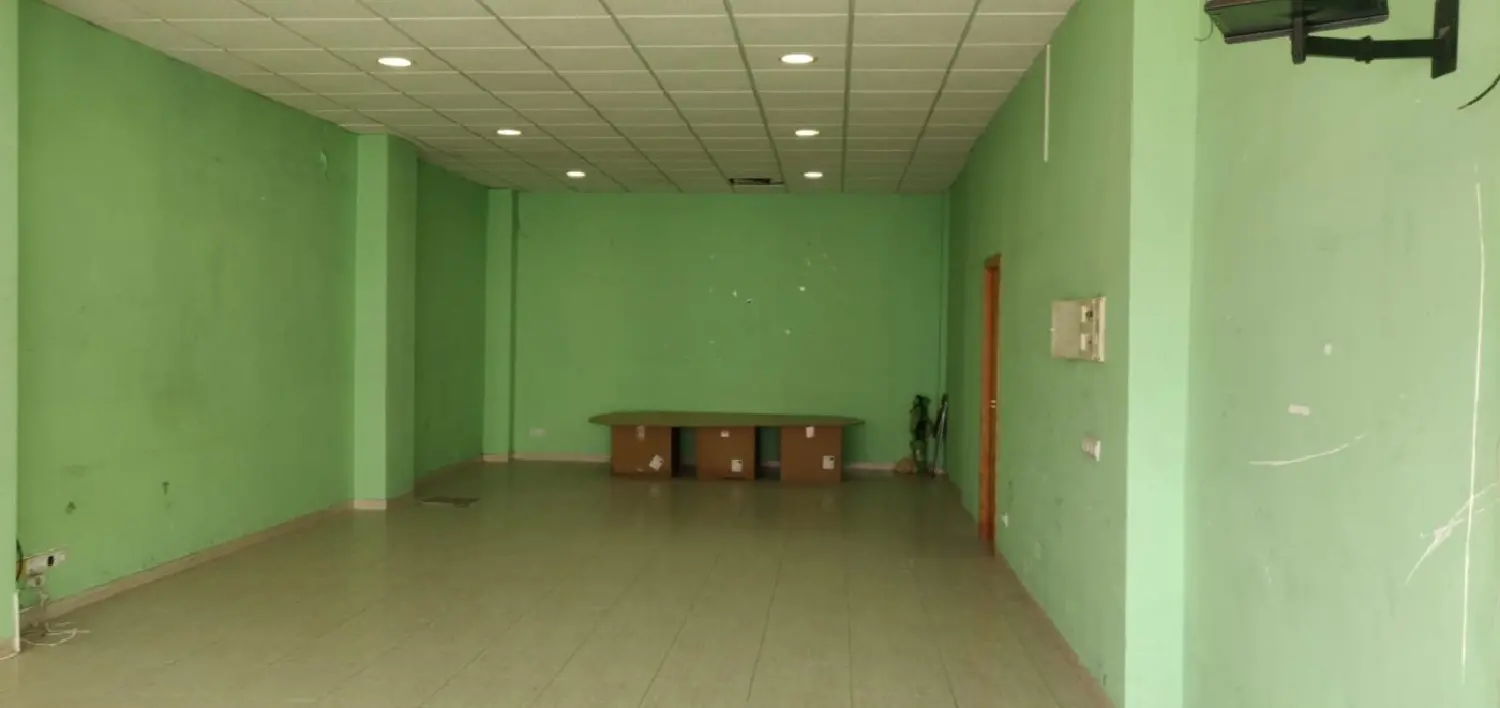 till salu lokal Els Plans Montsià 2