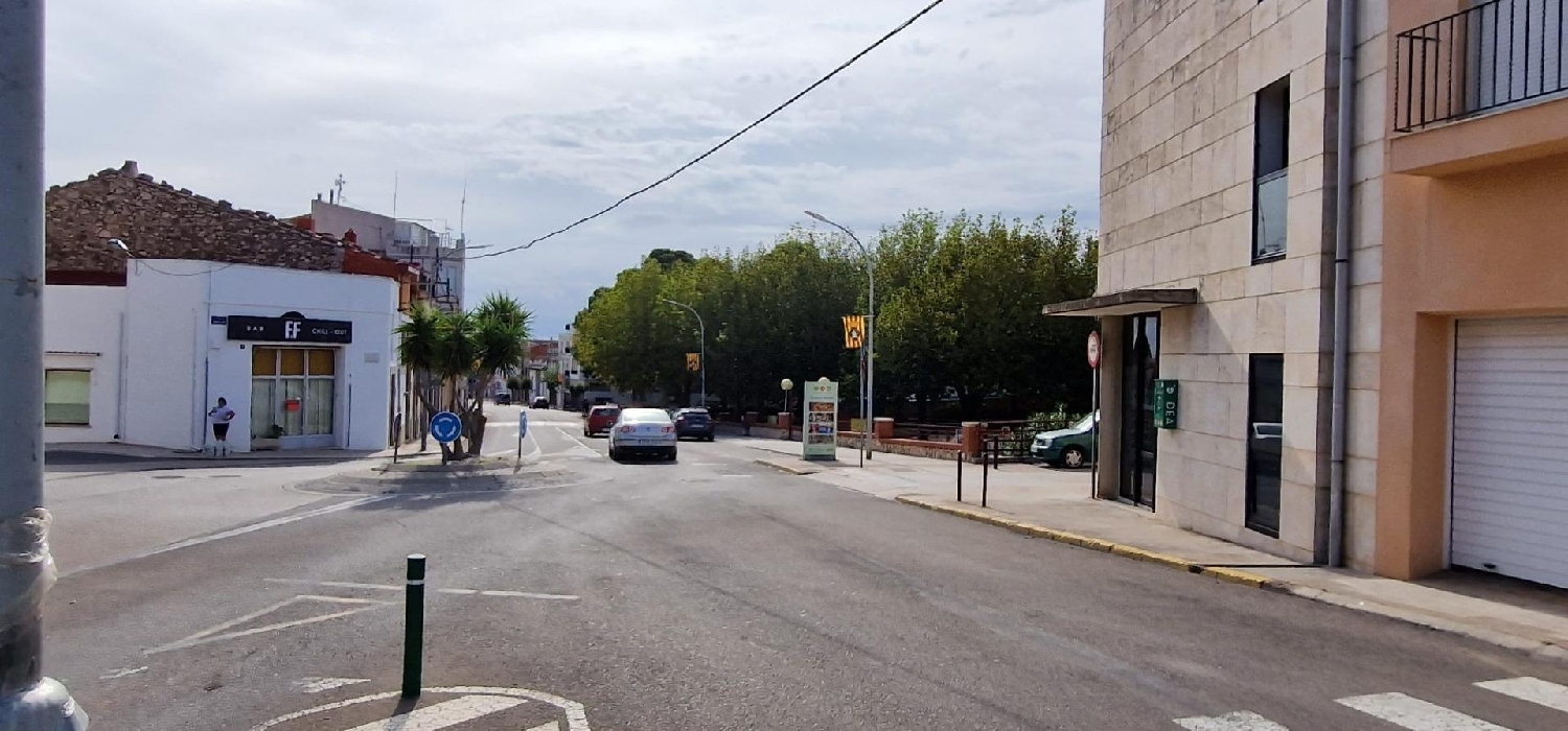 till salu lokal Els Plans Montsià 3