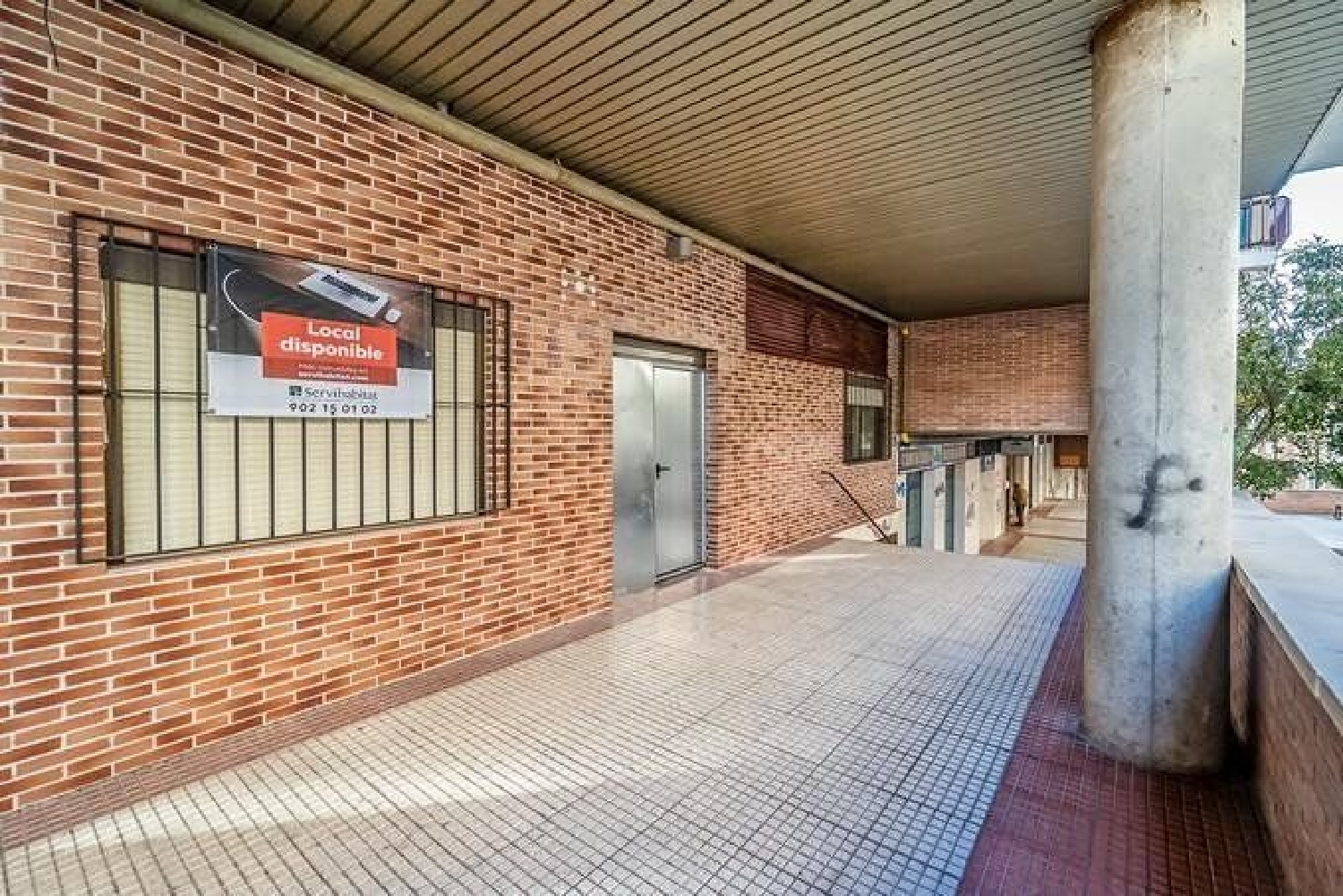 till salu lokal Estación-Manantiales Campiña 2