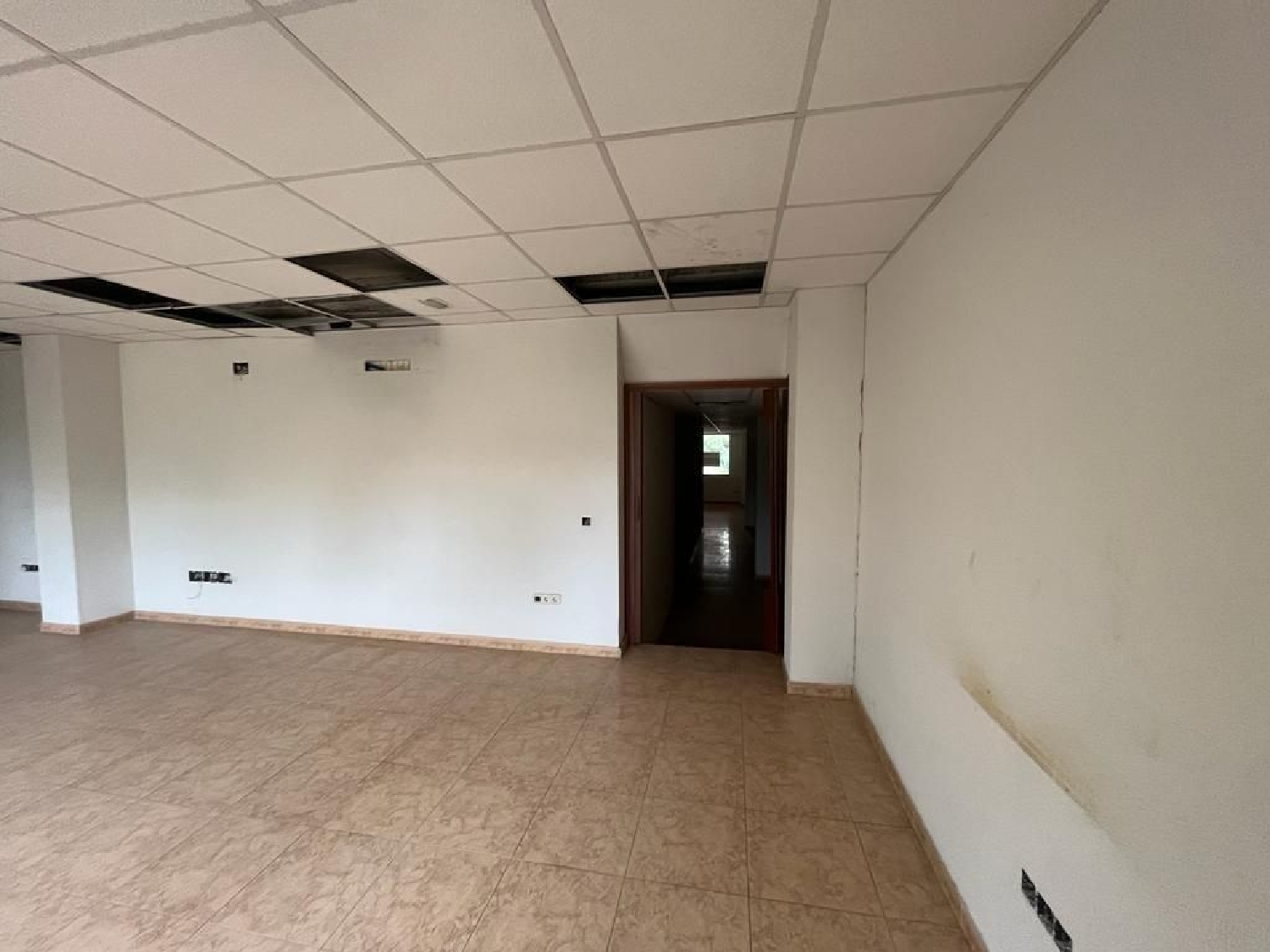  till salu lokal Estación-Manantiales Campiña 4