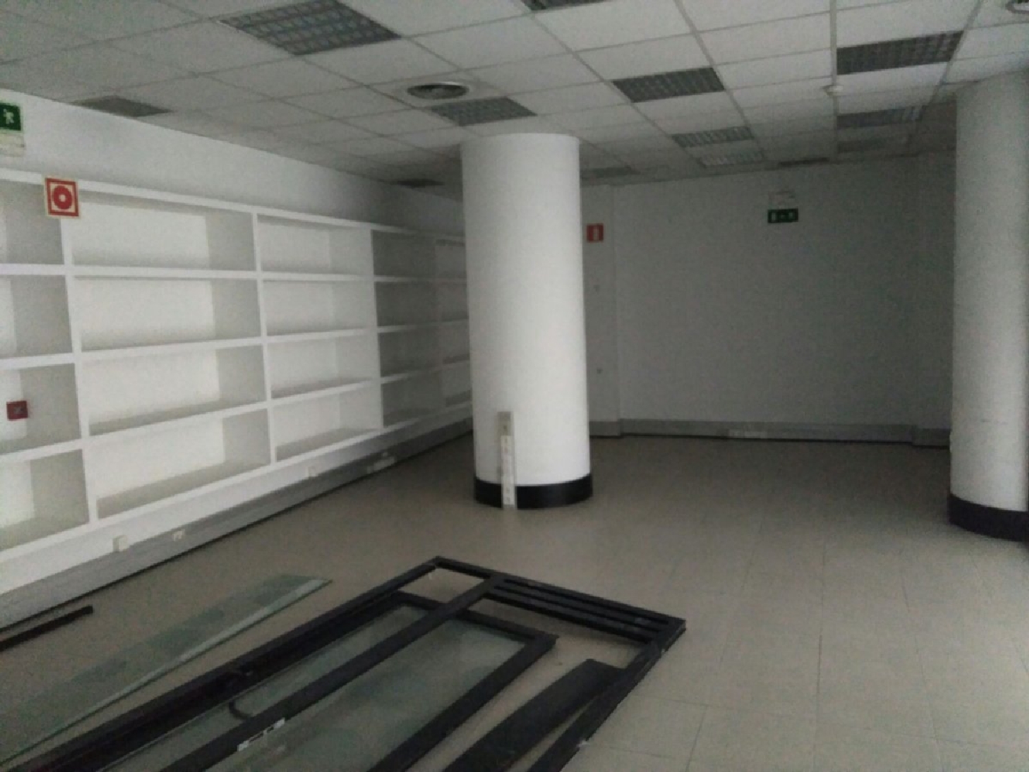  till salu lokal Estella Tierra Estella 8