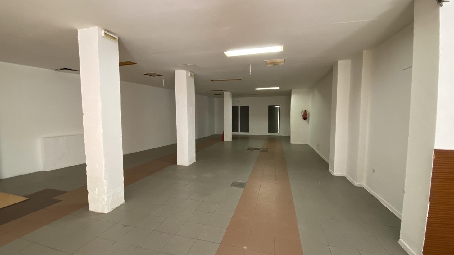  till salu lokal Estella Tierra Estella 5