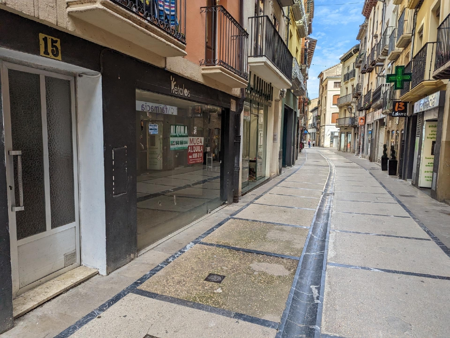  till salu lokal Estella Tierra Estella 1