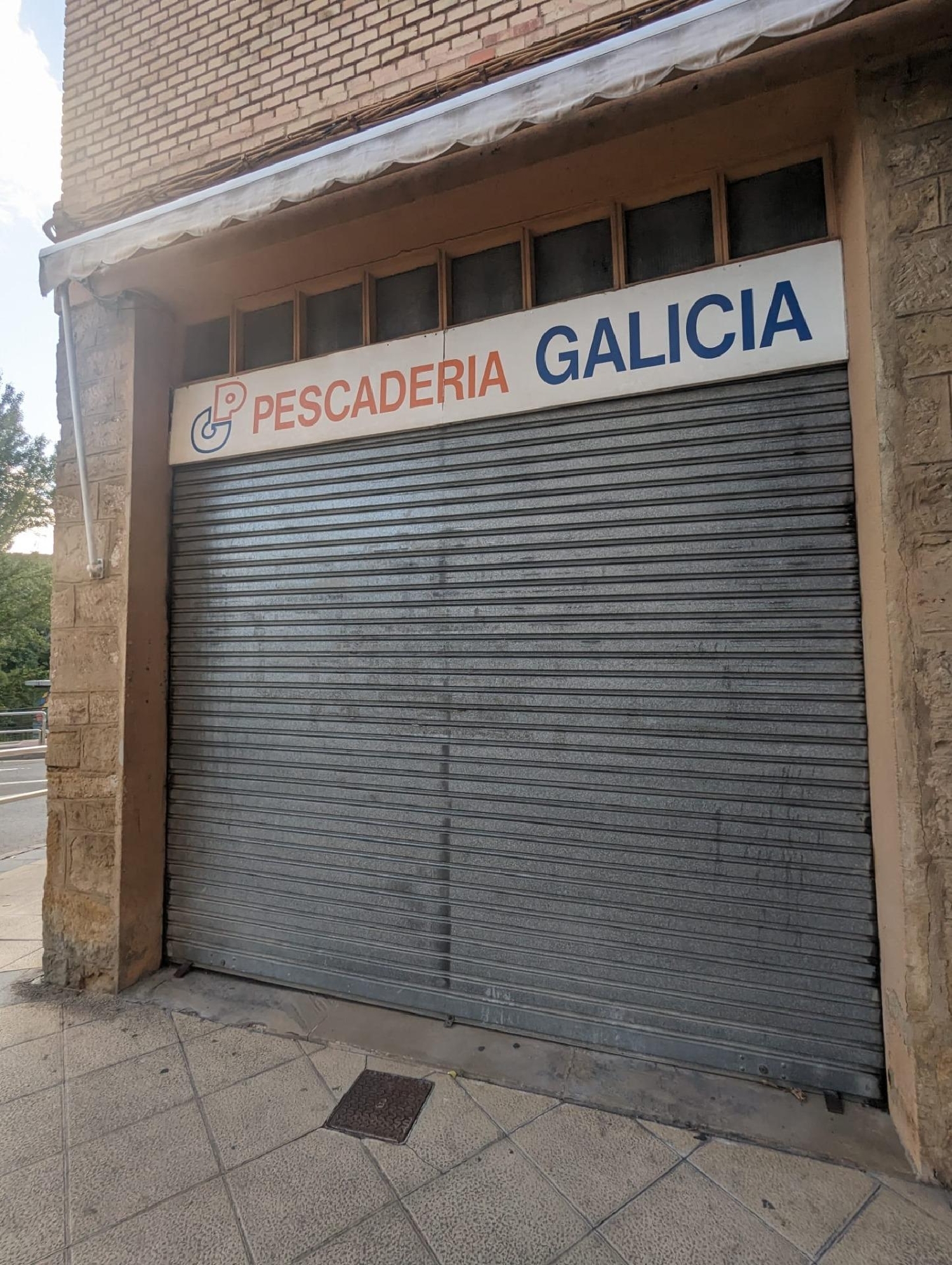  till salu lokal Estella Tierra Estella 1