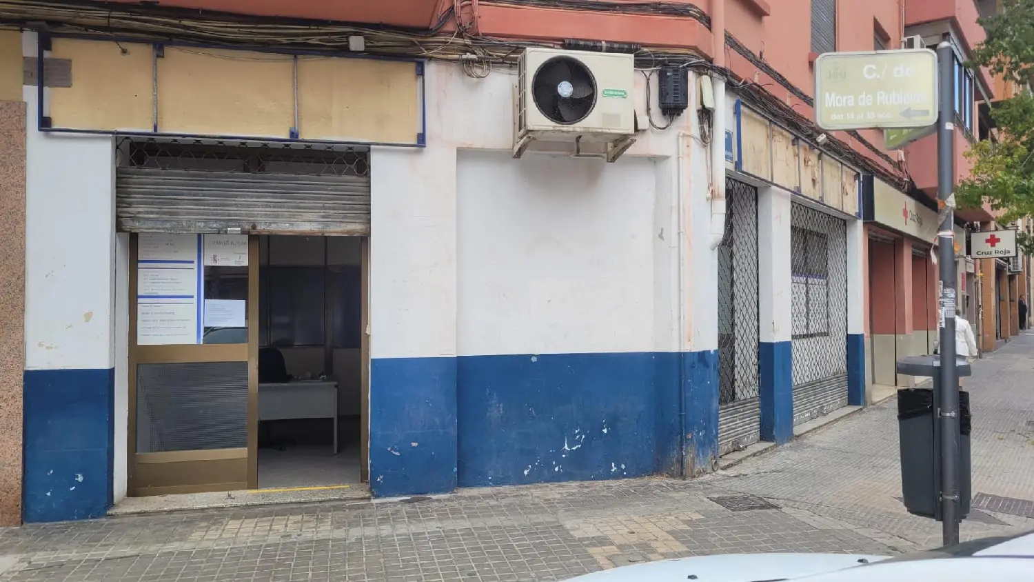till salu lokal Extramurs La Roqueta Valencia 3