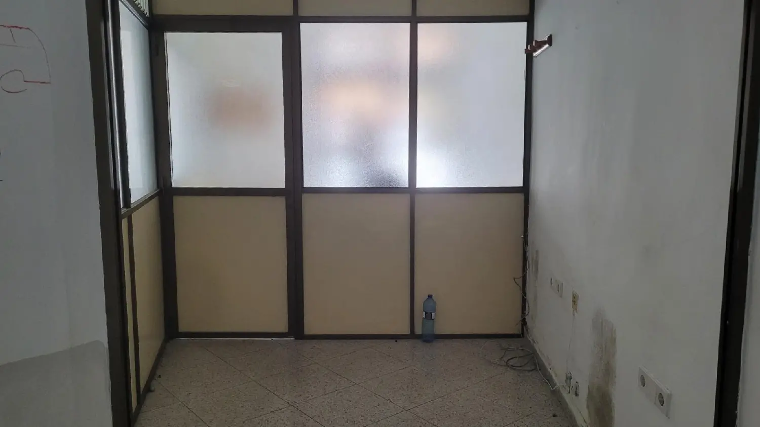  till salu lokal Extramurs La Roqueta Valencia 8