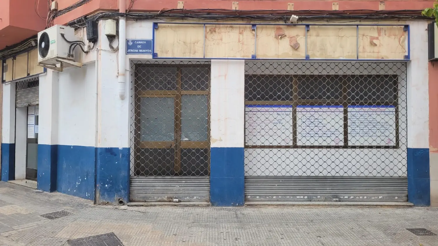 till salu lokal Extramurs La Roqueta Valencia 2