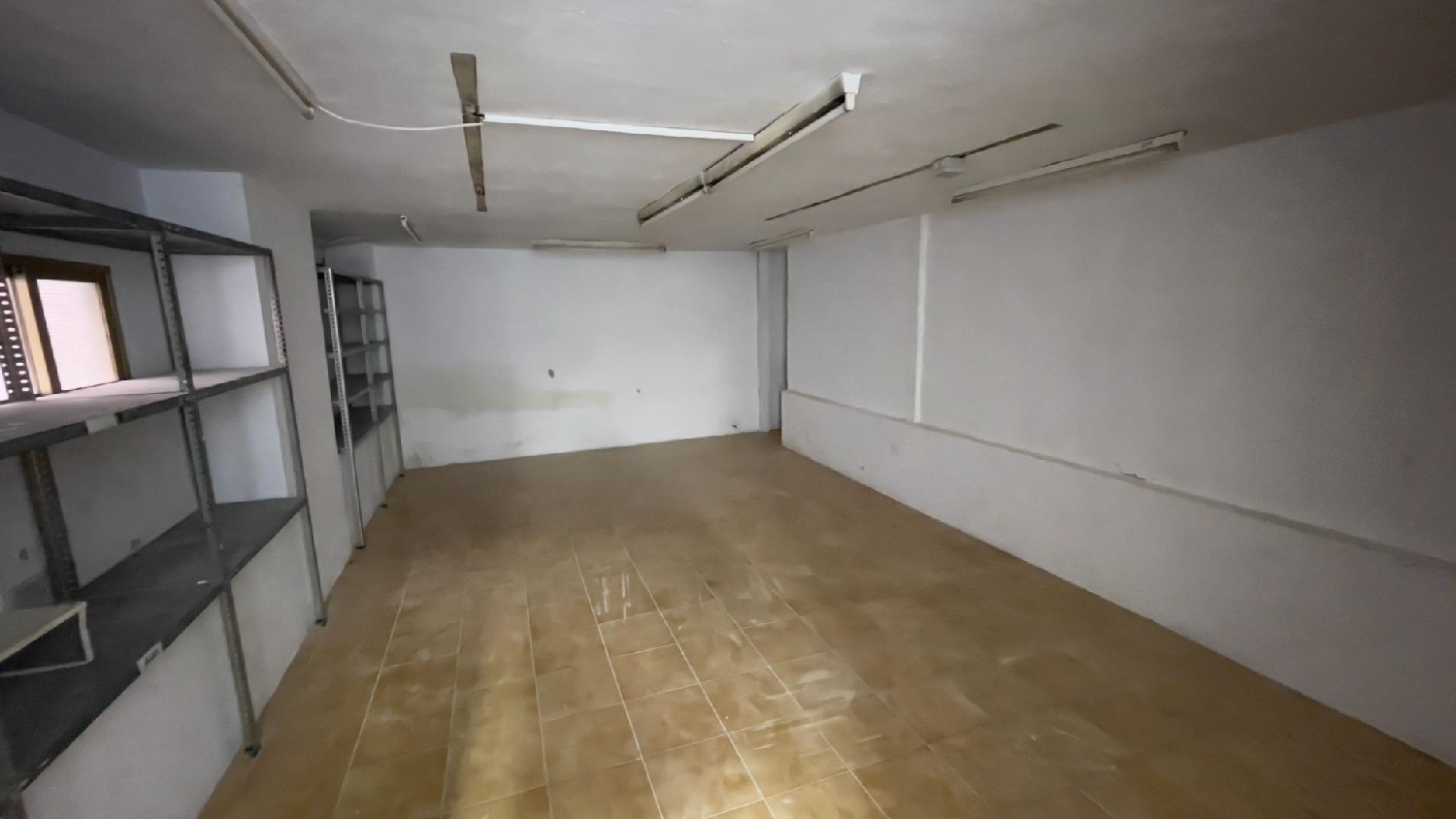  till salu lokal Extramurs La Petxina Valencia 8
