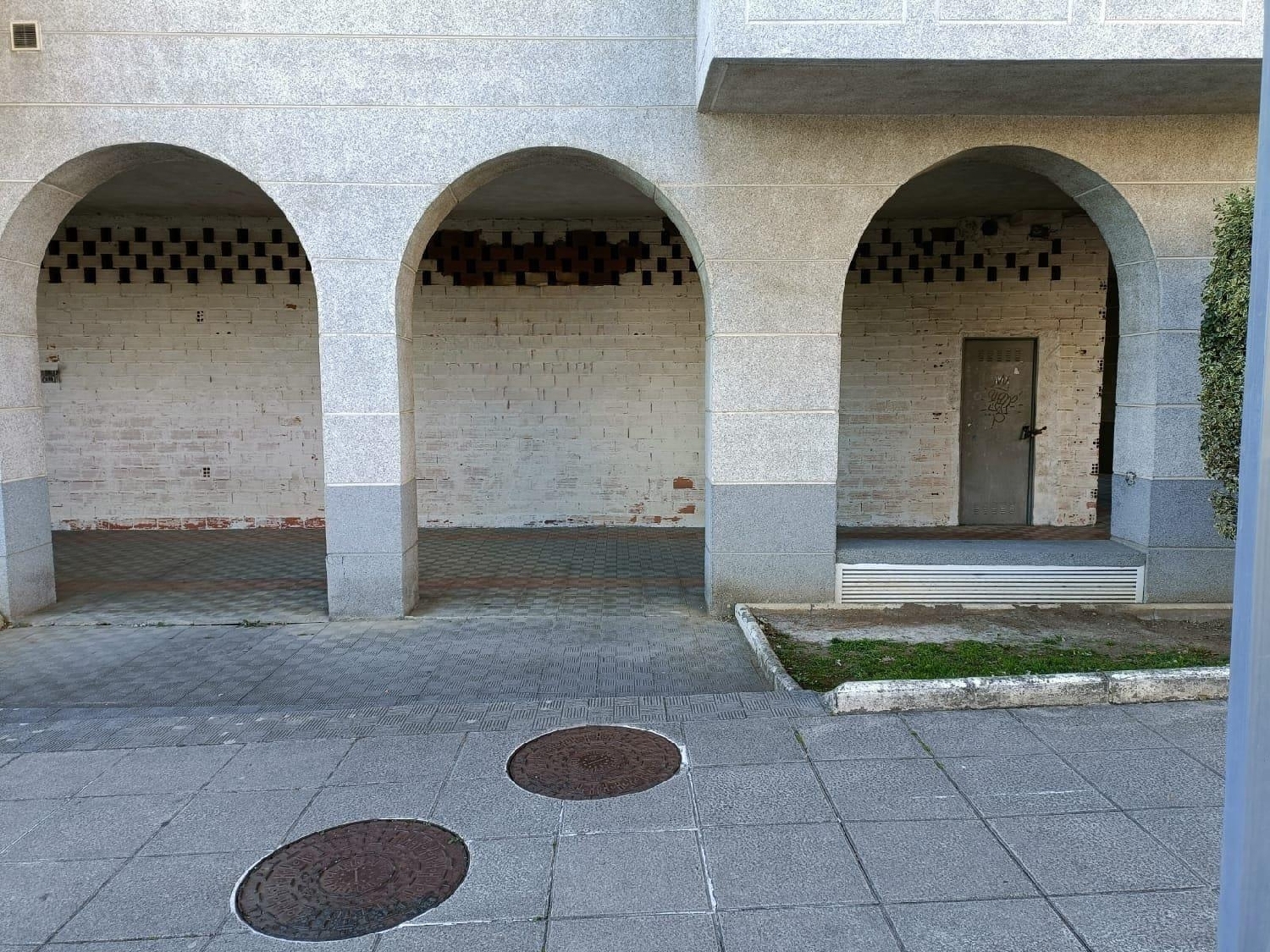  till salu lokal Ferrol 15570 Ferrol 1