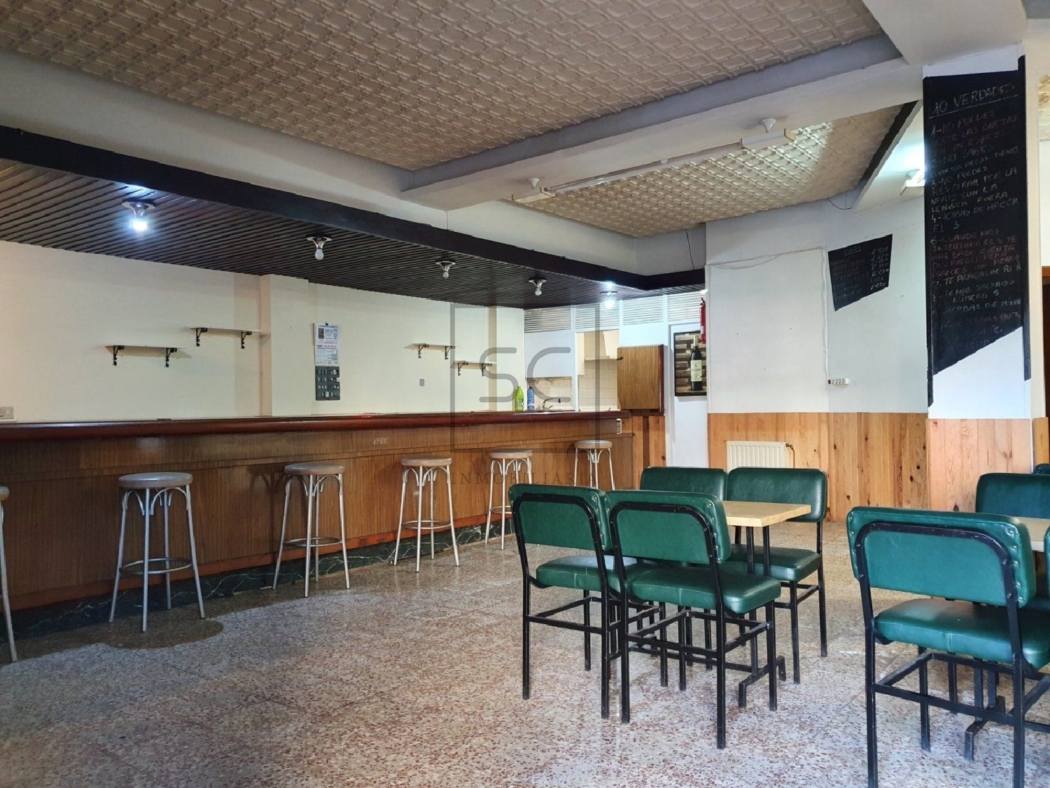  till salu lokal Ferrol Caranza-Ultramar 15404 Ferrol 1