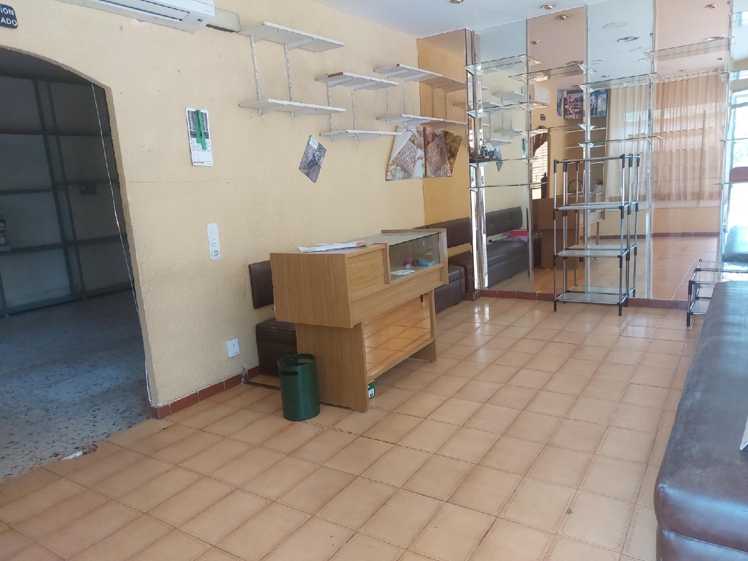  till salu lokal Delicias 50017 D.C. Zaragoza 4