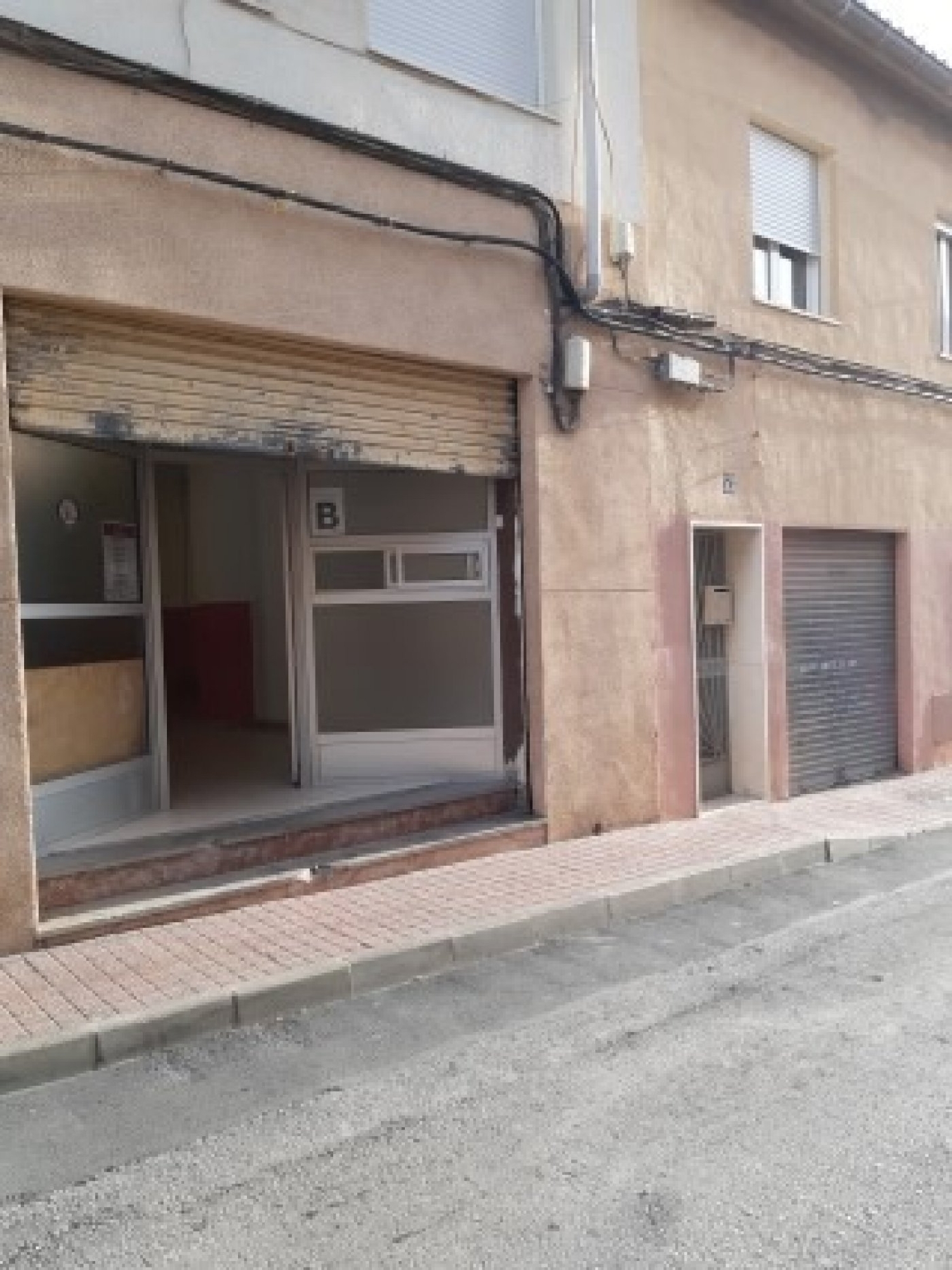 till salu lokal Manya Vinalopó Mitjà 2