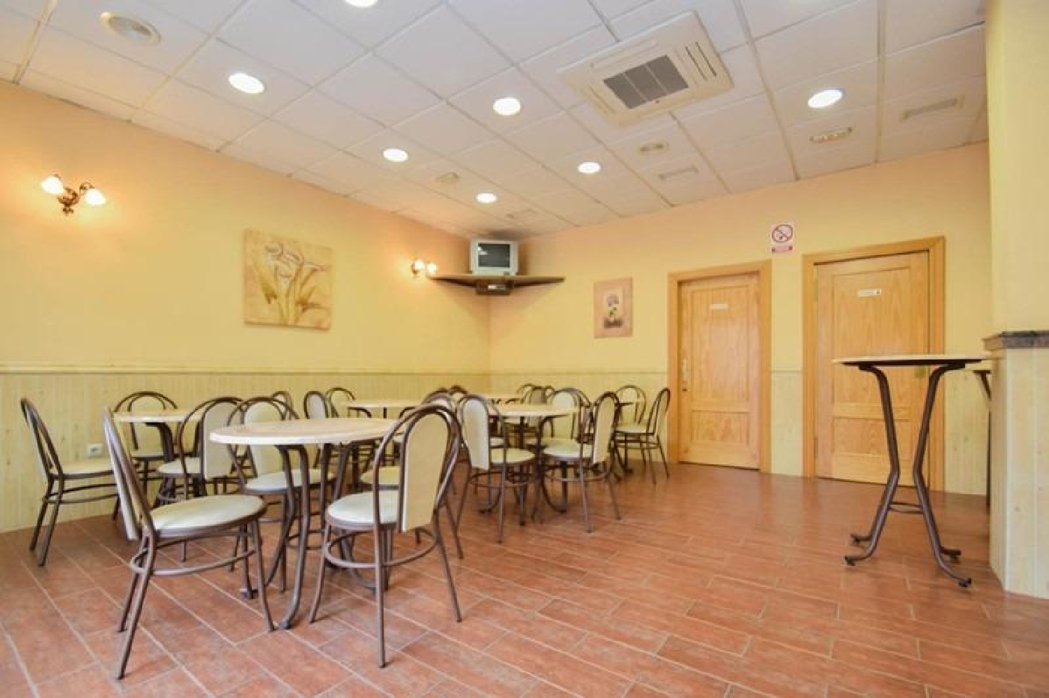  till salu lokal Gabia Chica Vega De Granada 8