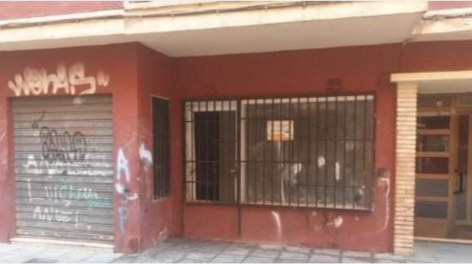  till salu lokal Gandía 46702 Safor 1