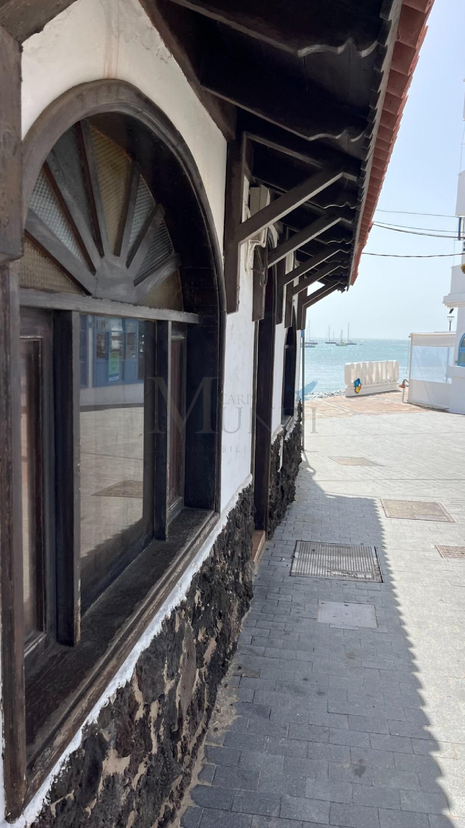 till salu lokal Geafond Oliva (La) 3