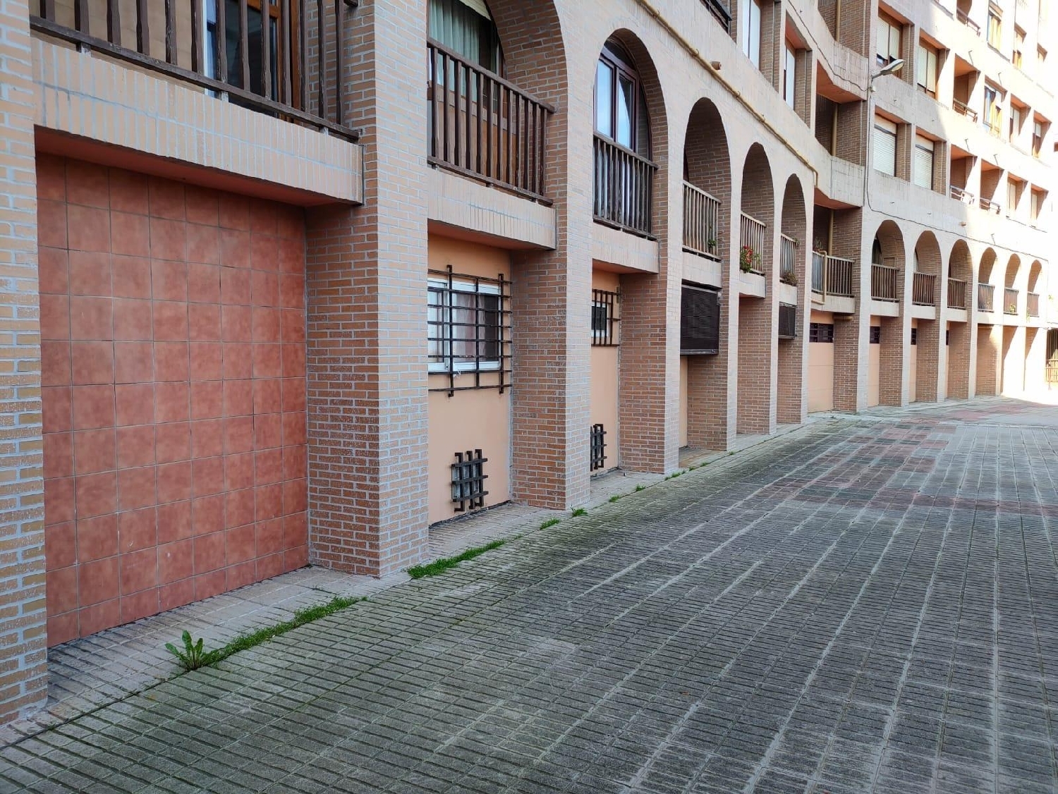  till salu lokal General Dávila Comarca De Santander 8