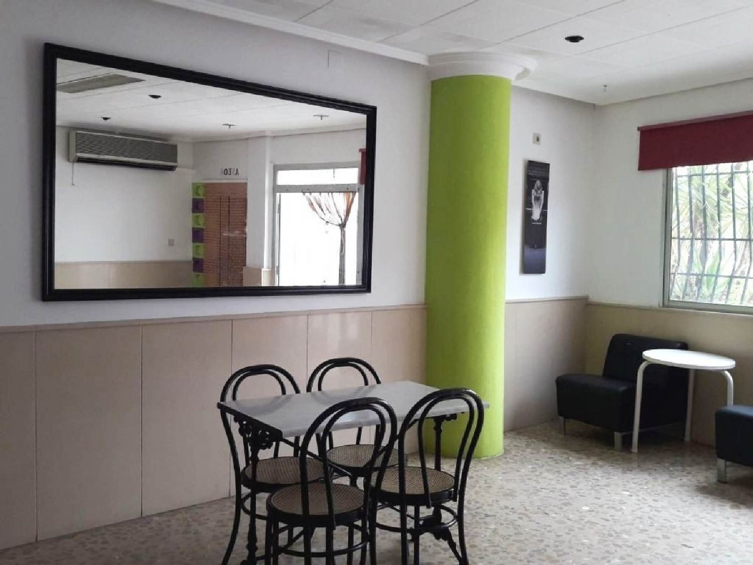  till salu lokal Gestalgar Serranos (Los) 4